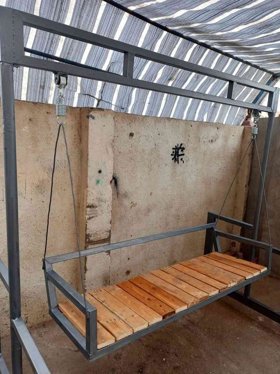 مرجوحه تسكام. تركيب سهله النقل. حديد فقيل. تحمل اوزان فقيله. سعرهه190وبيهه مجال بسيط مكاني كربلاء ***********
