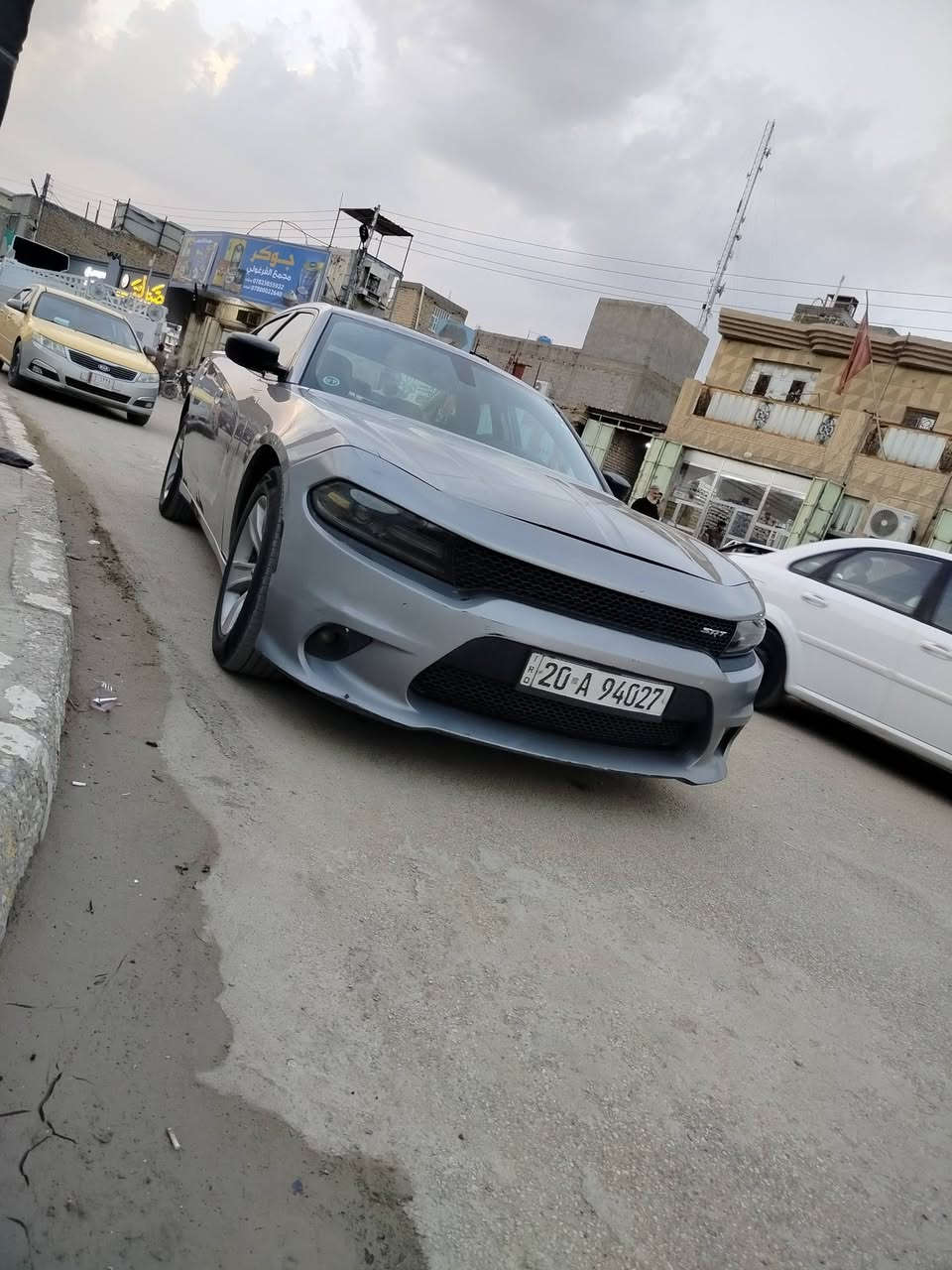 ه سلام عليكم للبيع جارجر 2018 اصل كفاله عامه تخم تاير حدايه امامي خلفي بالكارتون تبريد ثلج مكينه كير اكسن خير من الله صور امريكا بالمنشور وبيه طخه بسيطه الباب وره السايق والباقي كفاله سياره بسمي تحويل ثاني يوم 
بيع او مراوس ب اوباما مكاني الناصريه ***********
