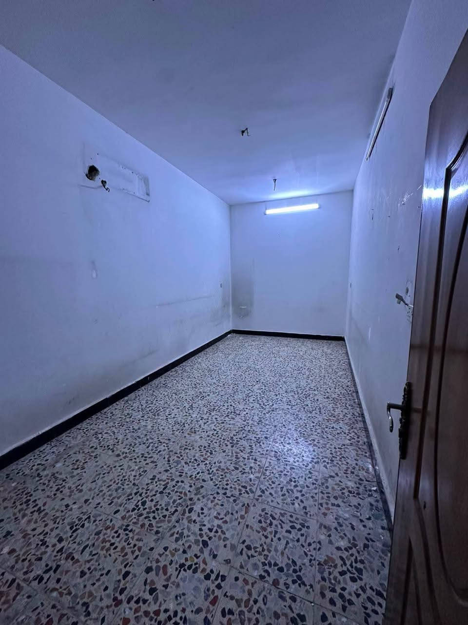 � للإيجار في السيدية – مربع الضباط
مشتمل طابقين معزول عزل كامل،

يحتوي على:

🛏️ غرفتين نوم
🛋️ صالة
🍳 مطبخ
🚿خدمات 

📍 الموقع: السيدية – الضباط

💰 الإيجار: 600 ألف شهرياً

📞 للاستفسار والحجز تواصل معنا
***********

