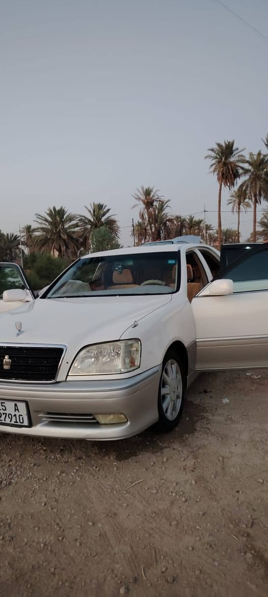 كراون موديل ٢٠٠٣ رقم كركوك مشروع وطني السيارة جديدة تحويل مباشر  *********** اتصال واتساب
