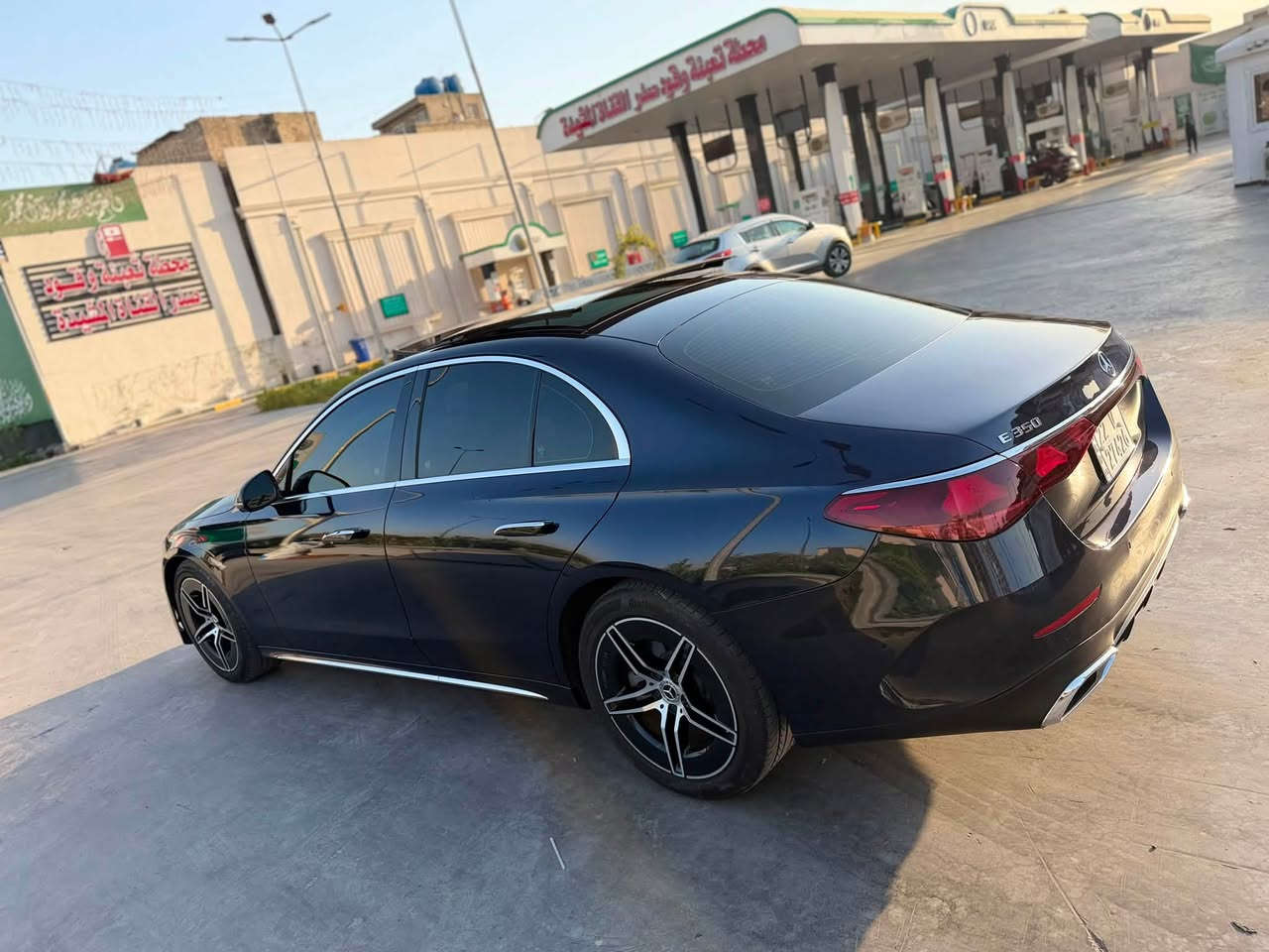 للبيع مارسدس E350 AMG
2024 

فول مواصفات للاخير 

بانوراما 

كشنات عسلي 

كشنات تدفئه تبريد مع مساج مع خزن ميموري

بوب شفط

جنطه كهرباء 

السياره ٣ شاشات مع كامره داخليه

مري شفط وقلاب مع البك

ترحيب بوب 

يدات شفط 

السياره كت AMG بلادي 

لايت متحرك

رادارات امامي خلفي 

حساسات امامي خلفي 

لدات محيطيه داخل السياره

اوتو بارك

كامرات ٣٦٠ 

السياره كلشي بيه ماشالله ومناقصه شي

كتاب تضلليل بلسنويه 

السياره حادثه جنطه وجاملوغ بارد بدون ايرباك

رقم اربيل باسمي 

ماشيه ٨ الف 

مكانه بغداد صليخ 

سعر 535$

***********
