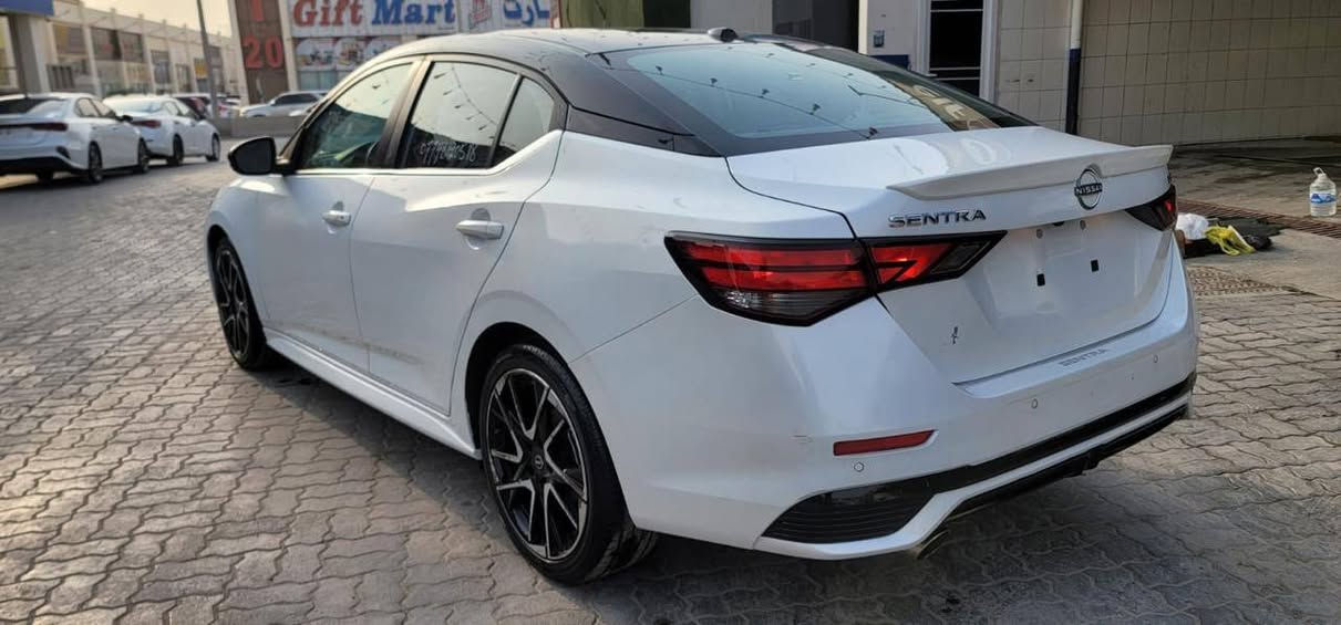 *بإمكان التخريج بكتاب الشهداء
*تم الشحن إلى منفذ سفوان*
*نيسان سنترا SR موديـ2024ـل*
*السعر110(جاهزه)*
سيارة حاليا مشحونة الى المنفذ سفوان بدون كمرك 
(مكتب الماجد الأستيراد السيارات الوارد الأمريكي والكندي)
(العنوان ، البصرة ، سفوان،  )
ولدينا وكلاء جميع محافظات العراق
اتصال او واتساب :
( حسام الماجد)
***********
‏***********
رابط الكروب واتساب نشر يومي السيارات في دبي
https://chat.whatsapp.com/DNfmzX564GDHUVJokH19Vy
