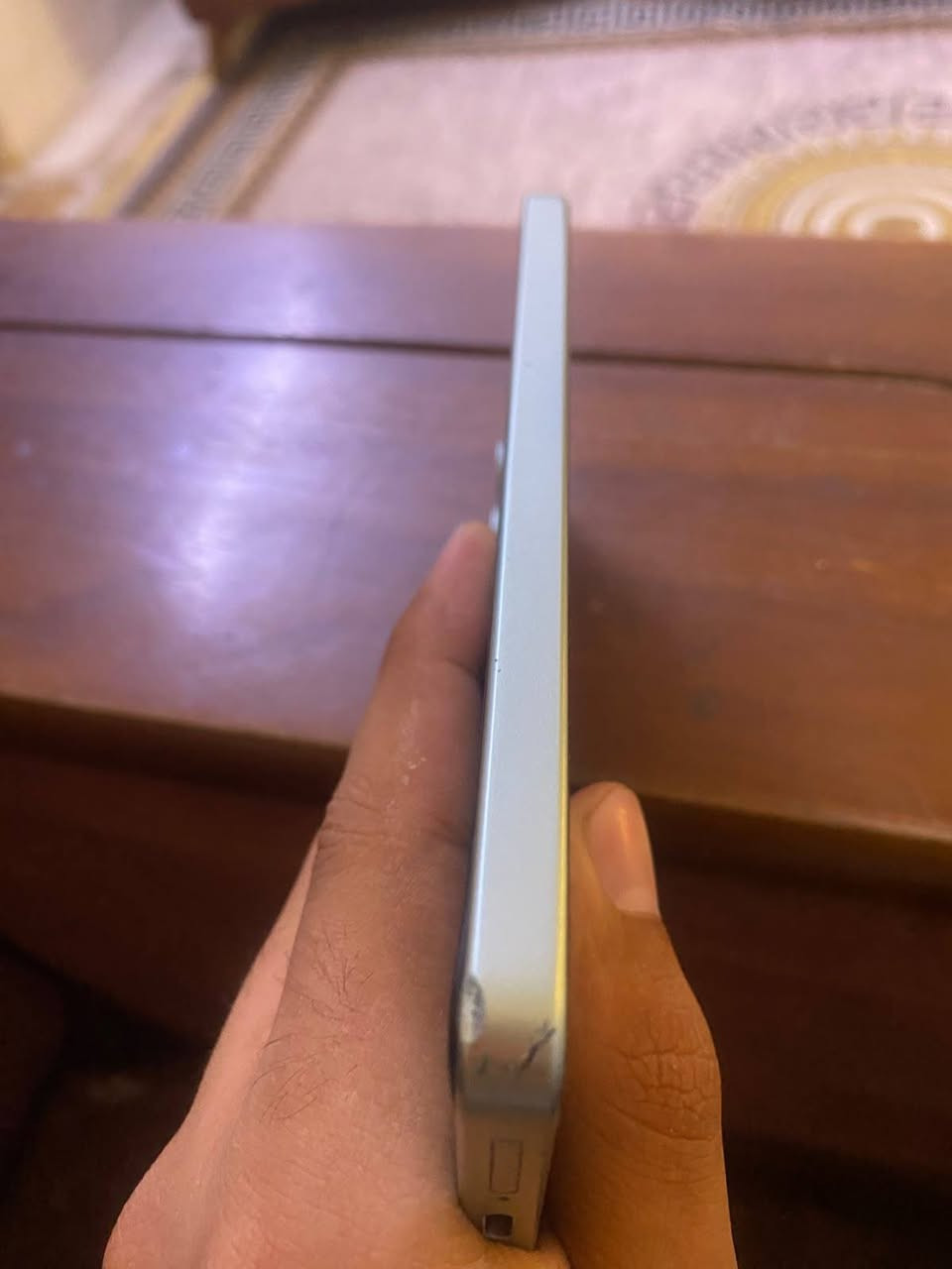 السلام عليكم poco x7pro ذكره 256 للبيع او المراوس كل شي مابي بس ذني الشخوط الموجودات بلشاصي ما دخل صيانه متواجد ***********
