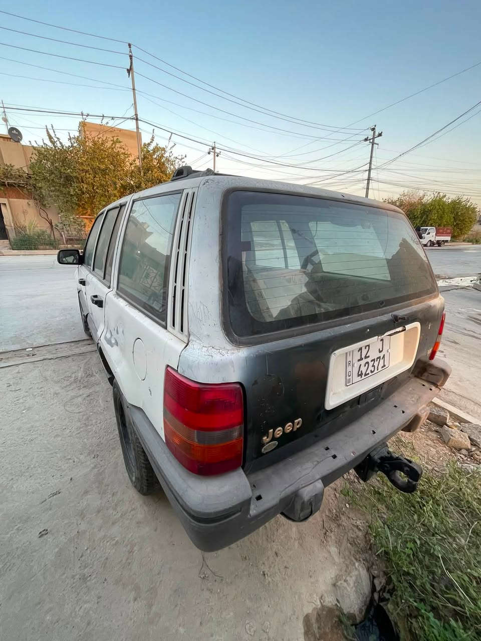 جيب شيروكي
موديل 1993
محرك 6 سلندر بي صرف 
كوبون بانزين الكتروني 
اسيا ‭***********‬
كورك ‭***********‬
