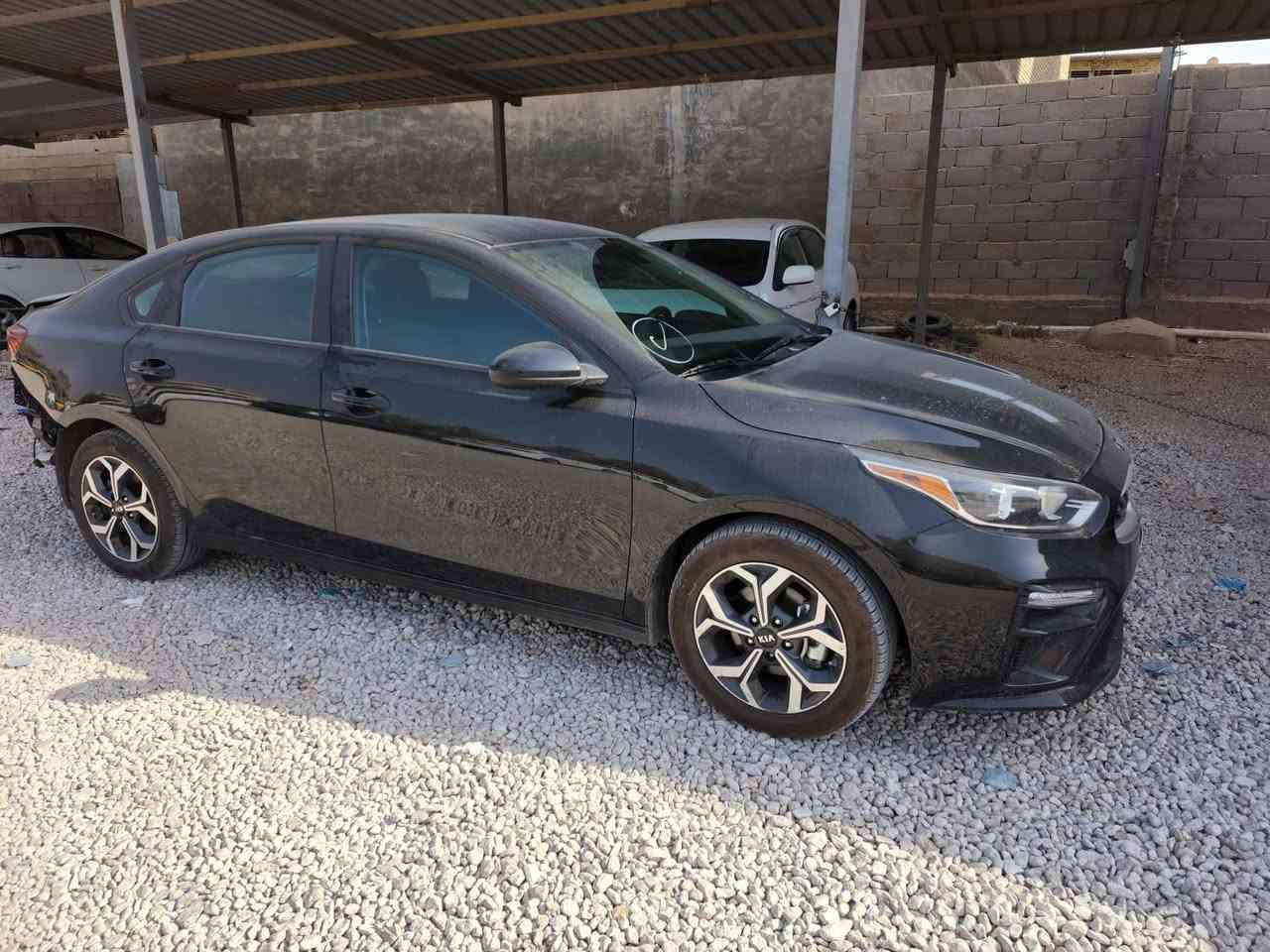 كيا فورتي موديل 2020 وارد امريكي ضربة من الخلف قبق جنطة لون اسود ماشية فقط 14500 ميل
مكان كربلاء 
السعر 135
للاستفسار على الرقم ***********
