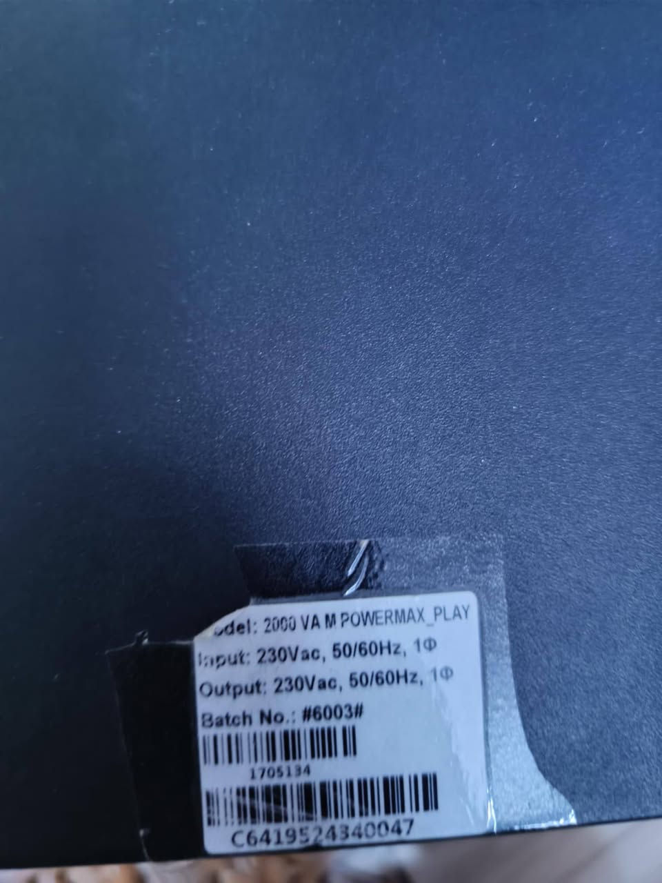 سلام عليكم
UPS 2000kv 
ستعمال شهرين نظافة مثل ما موجود بصوره 
ب ١٠٠الف وبي مجال العنوان بغداد الغزاليه
***********
