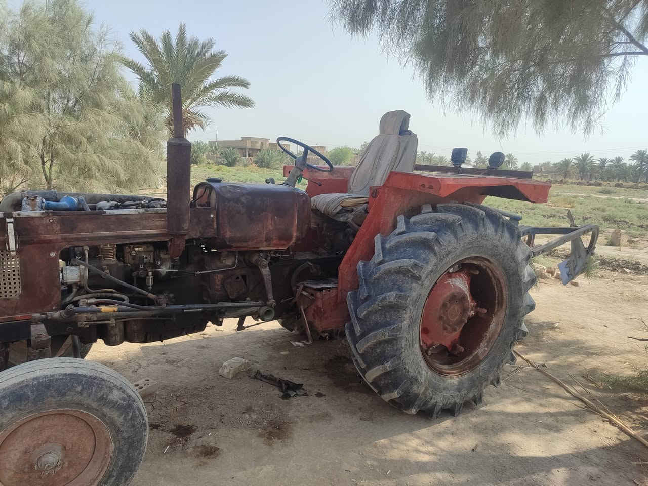 عنتر للبيع موديل 87كير صدر جهاز رفع محرك كله جديدتاير جديد السعر 4مليون وبيه مجال***********
