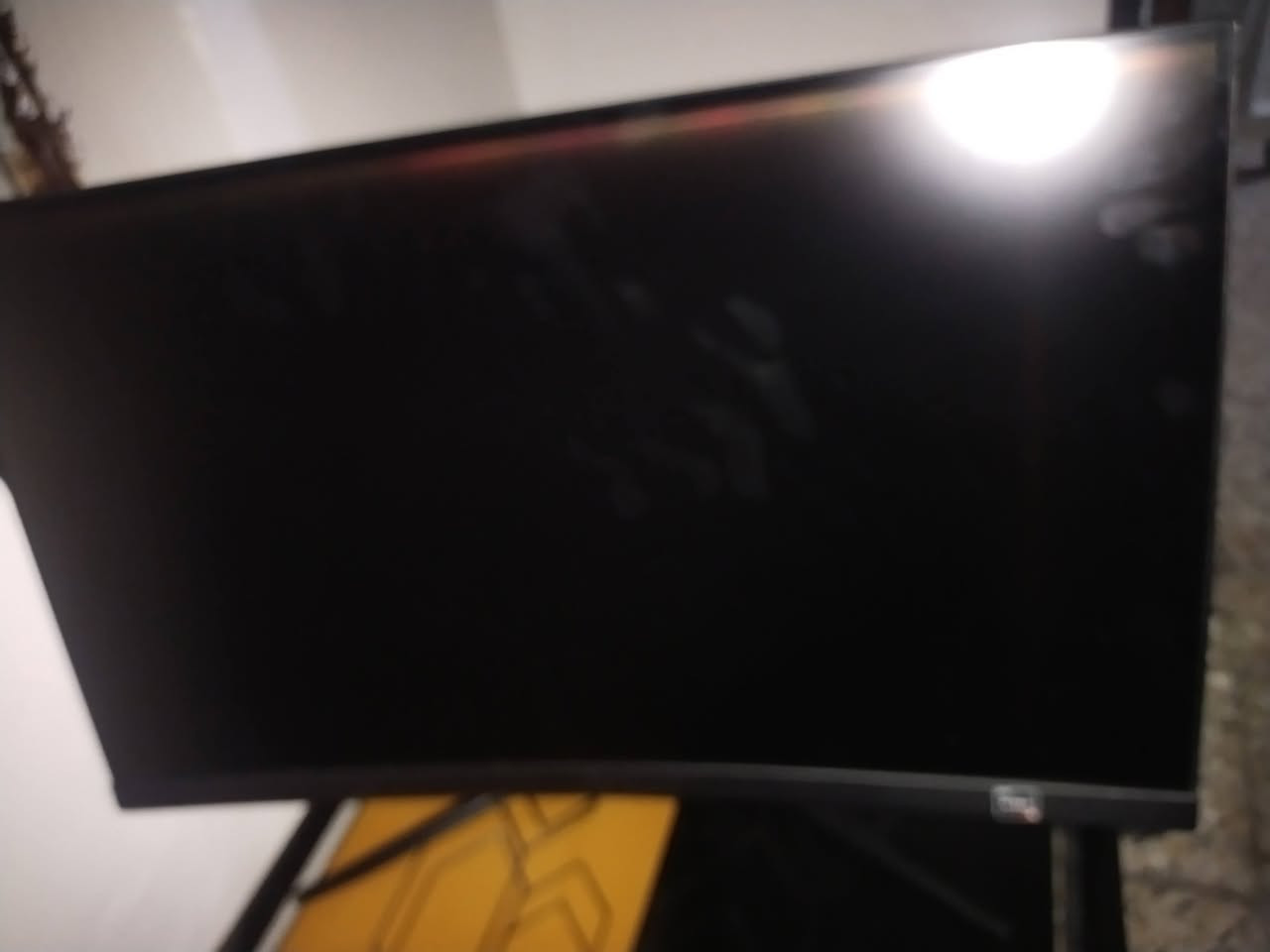 سلام عليكم بيسي للبيع قيم واخذ بس بدون ما تكسر بيها 
وياها شاشه

بورده B450m mortar msi

كارت الشاشه 2060rtx  من كيكا بايت 

معالج R5  2600

البور سبلي 550 

رامات 16 3200سرعه
مبرد هوائي
الشاشه msi 27 منحنيه فول hd
التخزين hdd 1 ssd 128

مكاني حي العامل ***********
