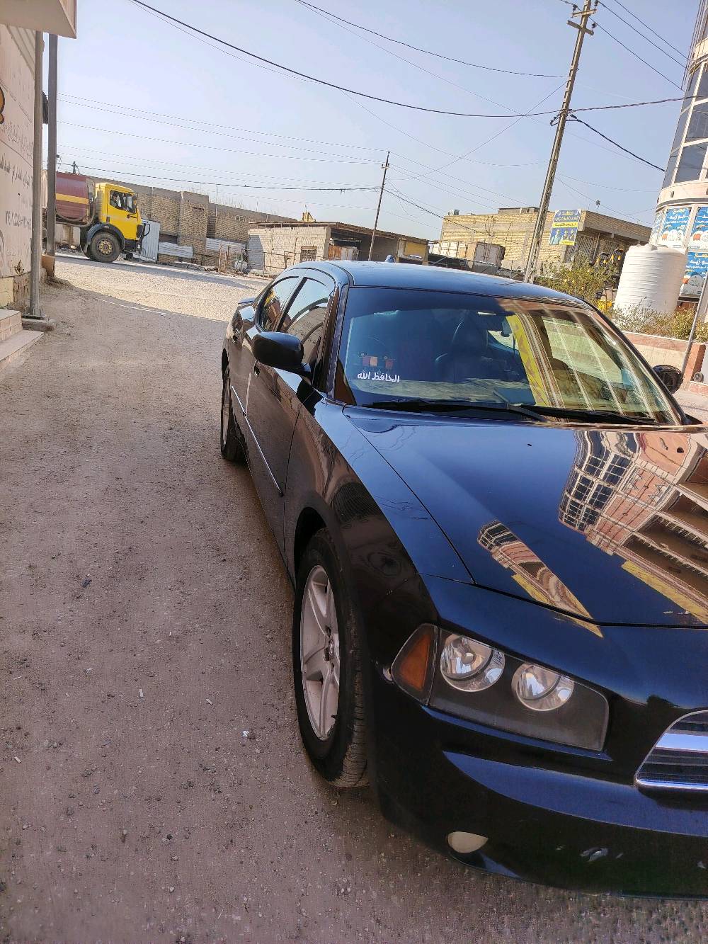 للبيع او مراوس بعالي جورني من 11 وفوك جارجر خليجي رقم بغداد موديل 2010السعر 100$
تحويل مباشر 
محرك 3500
تبريد قطعتين ثلج
محرك كير كفاله 
حداديه كفاله 
فتحه سقف 
مري كهرباء
كشنات جلد كهرباء
كهربائيات من الدعامين للدعاميه
باتري جديد 
لايت عالي زنون 
حادثها بالعراق جاملغ خلفي وربع الحوض 
غرفه كلش نضيفه 
مكان السياره بابل ***********