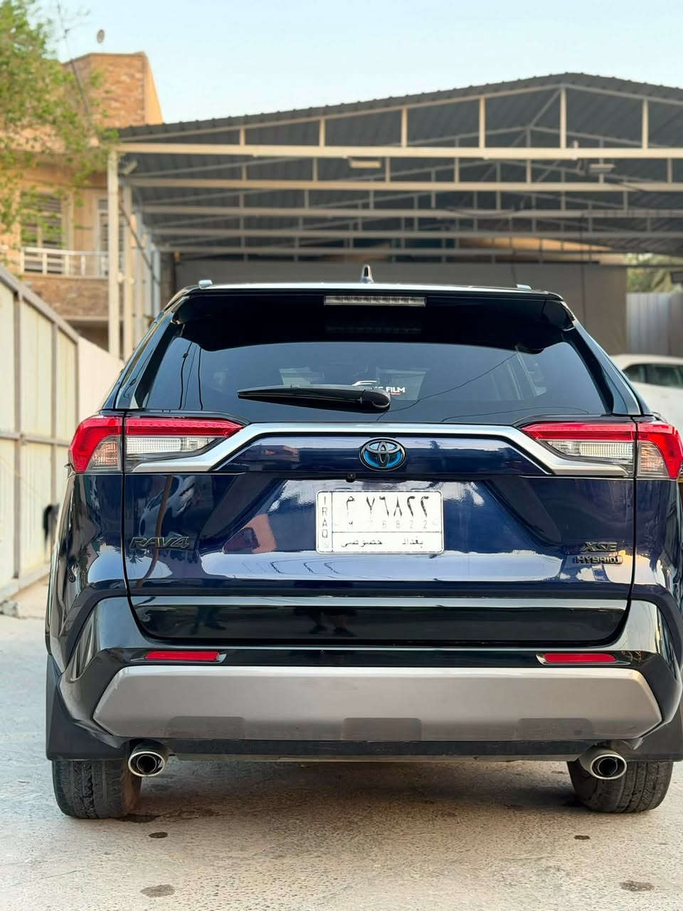 تويوتا راف فور هايبرد 2021
المواصفات XSE 
المحرك :2500 هايبرد
ماشية 60 الف مايل
فتحة سقف 
تو كلر السيارة نيلي وأسود 
رادار حساس كامرة خلفية 
كشتات جلد 
المراية الوسطية كامرة وتعتيم ذاتي
السيارة فول مواصفات للاخير 
الاضافات:
عدسة LED لايت زينون
تغليف البجم كامل pdf مع ضمان عشر سنوات من مركز GMC FILM
الضرر : حافة البنيد مصلح ومصبوغ كلش بدون لا شاصي ولا فخذ السيارة جديدة بمعنى الكلمة
السيارة عليها تخم تاير جديد صدر بشرط مكينة كير بشرط وعليها سيرفس كامل يم مركز CAR PLUS
السيارة جديدة وتخبل والي ياخذها بالعافية عليه ميصرف عليها ربع لان محافظ عليها وكل وقت سيرفس اوديها للمركز.
السعر 215 وبيها مجال للطيبين 
مع فائق الشكر والتقدير
***********
 واتساب***********
