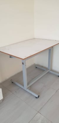 مرسم هندسي • سعر مناسب