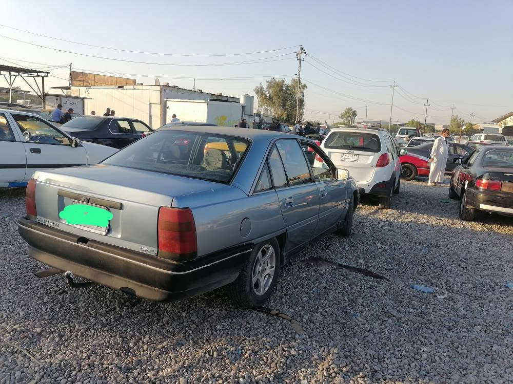 سيارة جاهزه ماتحتاج مصروف بيها دفتر بانزين رقمها مشروع موازي سنوية ساقط كير عادي
*********** كركوك, العراق
