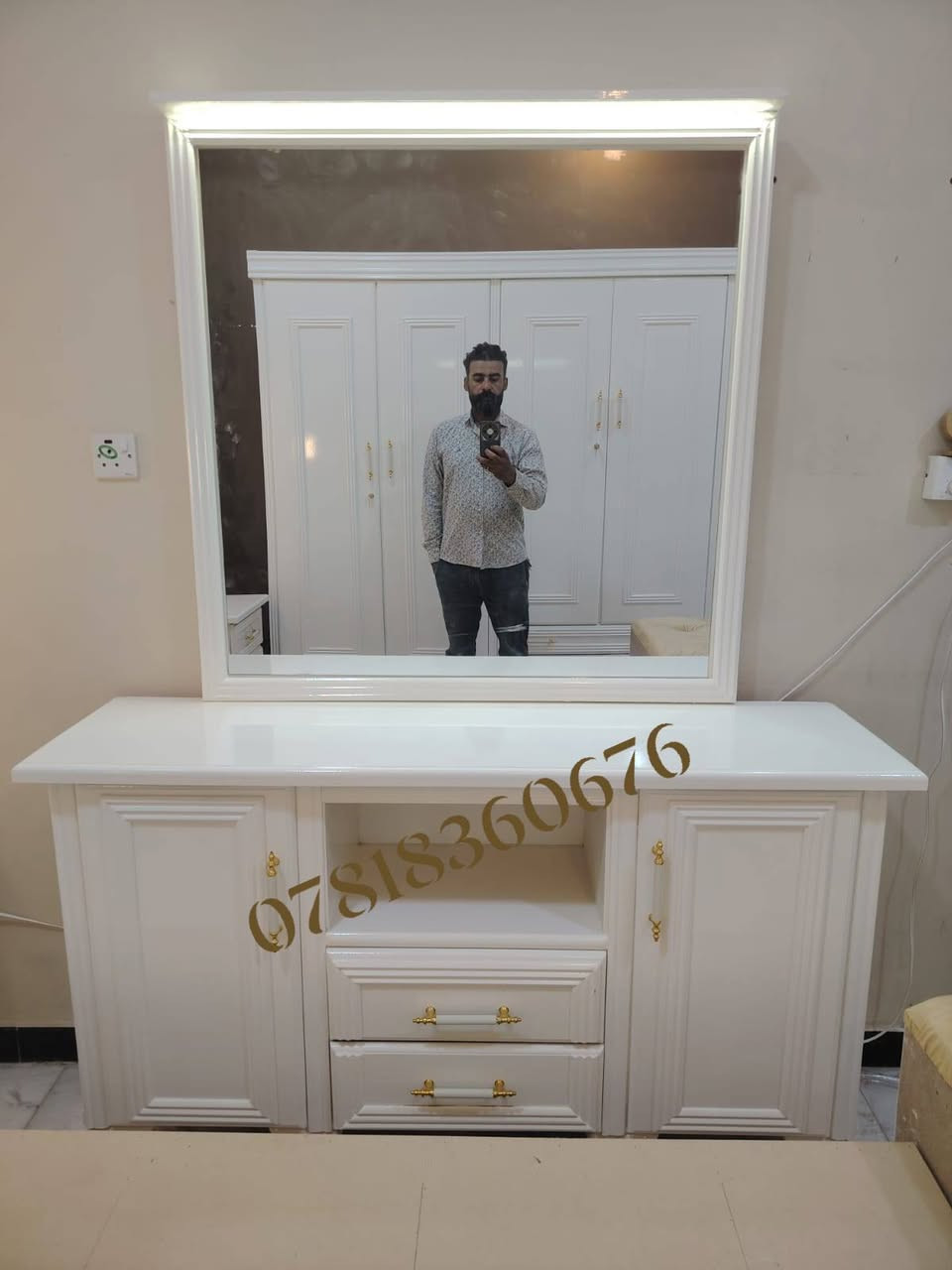 السلام عليكم ورحمة الله وبركاته 🌹
متوفر لدينا هذا الموديل ✨
🔹 شغل درجة أولى
🔹 شغل عراقي بتصميم تركي
🔹 الخشب بورد 18 حقيقي
🔹 صبغ حراري درجة أولى
🔹 السعر حسبالطلب حجم الغرفة
🔹 التوصيل متوفر إلى كافة المحافظات 🚚

📞 للحجز والاستفسار:
***********
***********
