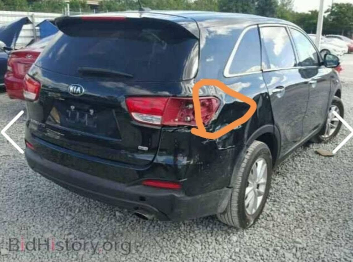 مراوس بسيارة مديل أحدث وعاليه
سورنتو وارد أمريكي مديل 2016 
بيع أو مرواس حسب القناعة. 
Kia Sorento
🔹 المحرك: 4 سلندر 2400 (حقن مباشر)
🔹 أنظمة القيادة:
• Eco
• Normal
• Sport
🔹 حادث السيارة قطعة واحدة صبغ جاملق خلفي أيمن. 
🔹 القير: أوتوماتيك 6 سرعات
🔹 نظام الدفع: أمامي
🔹 المسافة: 155 ألف
🔹 عدد الركاب: 5 ركاب
🔹 المواصفات:
✔ ABS
✔ مانع انزلاق
✔ كاميرا خلفية
✔ شاشة كبيرة 
✔ تحكم استيرن
✔ قياس إطارات 
✔ مثبت سرعة
🏚️ مكان السيارة محافظة ميسان العمارة. 
📞 لتواصل اتصل على رقم: *********** 
او ترك تعليق واني جاوبك.
