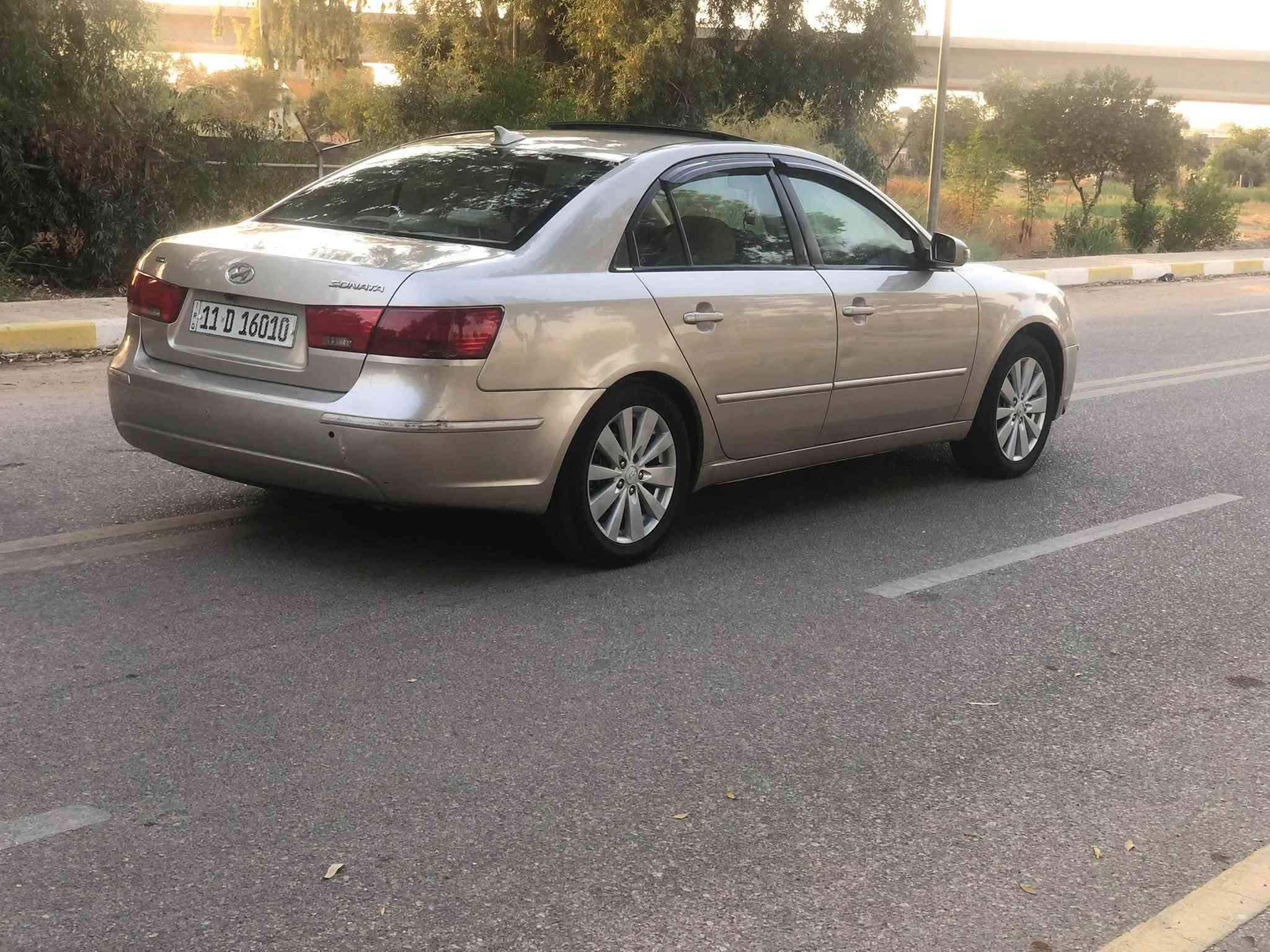 السلام عليكم سوناتا 2009وارد امريكي محرك 2400السياره  تبريد ثلج ليبر واحد حته الدعاميات بيهاا نص جاملغ امامي صبغ والدواير الخلفيه اثر خياس بدون دواخل  السياره فتحه تحكم ستيرن صاج اصل كشن كهرباء حساس خلفي شاشه كامره ويل 17كروم  رقم بغداد بسمي شرط التحويل مكاني بابل المسيب ***********
