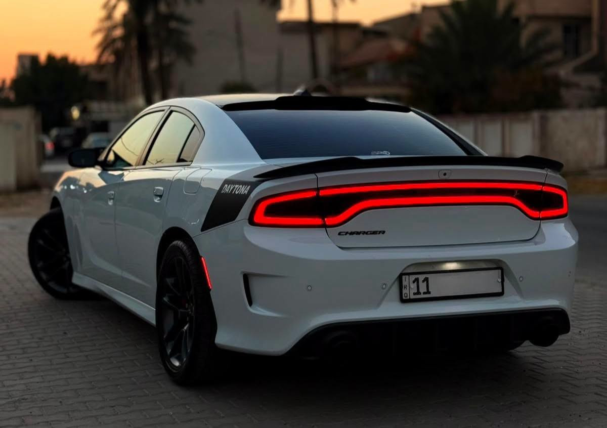 دوج جارجر  DAYTONA اصل
الموديل : 2020
. المحرك : 5700
. العداد : 45 الف
! الضرر : بنيد فقط صبغ والجاملغ راجع نفسة وبدون ايرباك
مواصفات الدايتونا معروفه 
. كاميرا خلفية *
. امكانية التحكم بوضعيات المقود كهربائيا * . حساسات خلفية *
ويل قياس 20 أنج *
. تشغيل عن بعد *
. المقاعد الأمامية تدفئه وتبريد  *
. المقاعد الخلفية تدفئه وتبريد  *
نظام خرائط

للاستفسار اكثر : ***********
