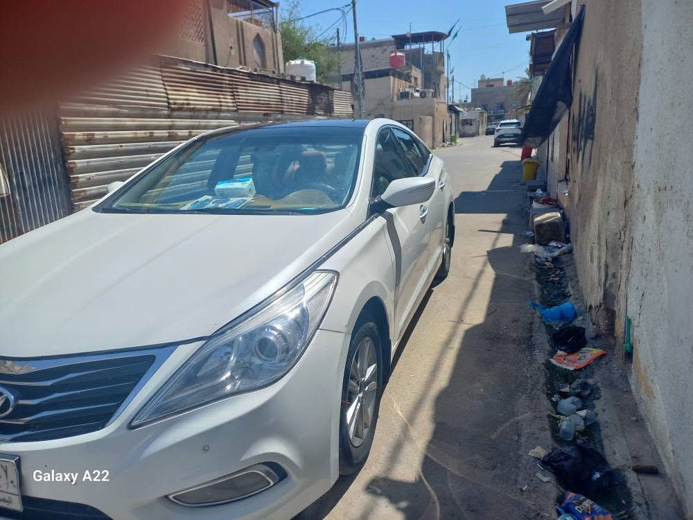 هونداي ازيرا موديل 2014 خليجي مكينه 2400 بدون صرفيه ولادوانز رقم بصره تحويل مكينه كير مكفولات تبريد كهربائيات كله شغال سياره جاهزه للأخير سعر 120 بيه بايبين صبغ شرط بدون دواخل للإستفسار *********** البصرة, العراق

نص مكتوب في الصور:
- Galaxy A22