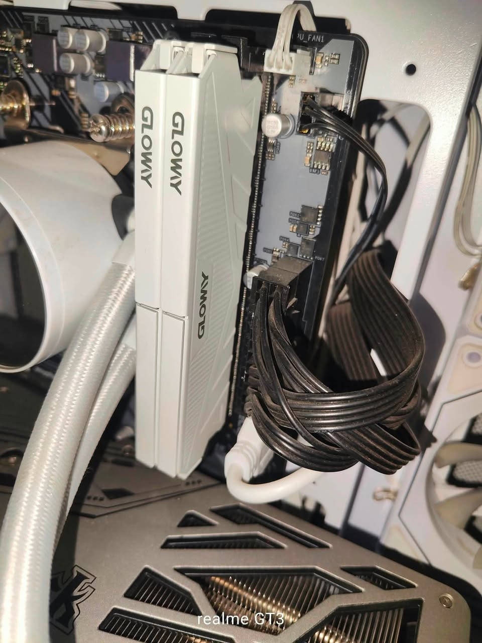 رامات ٨×٨ • DDR5 • تردد ٥٦٠٠