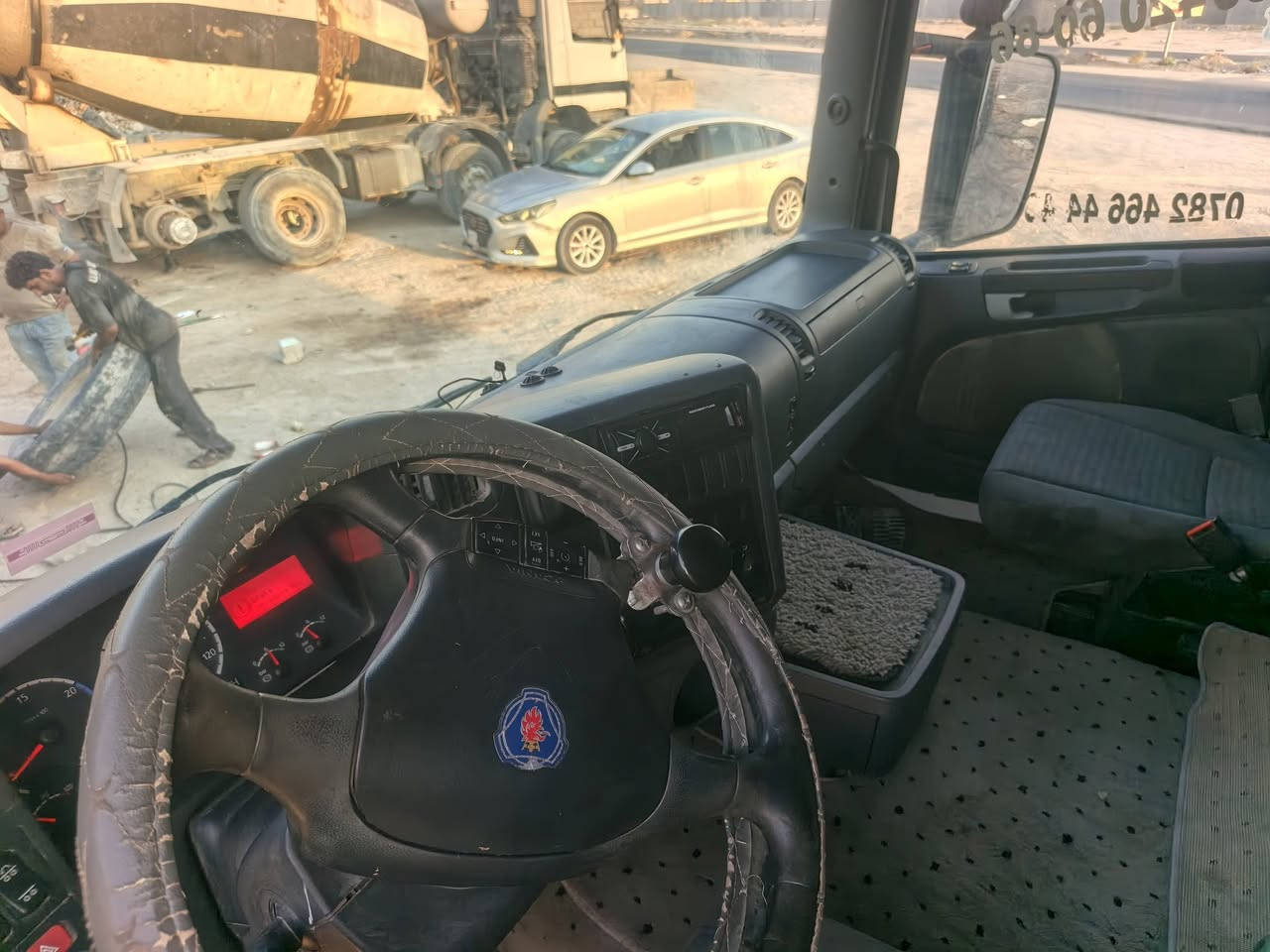 يالله سكانيه للبيع مديل 2006مكفول كفاله عامه سعر 375بيه مجال المكان كربلاء الحر سياره وتماتيك للستفسار***********
