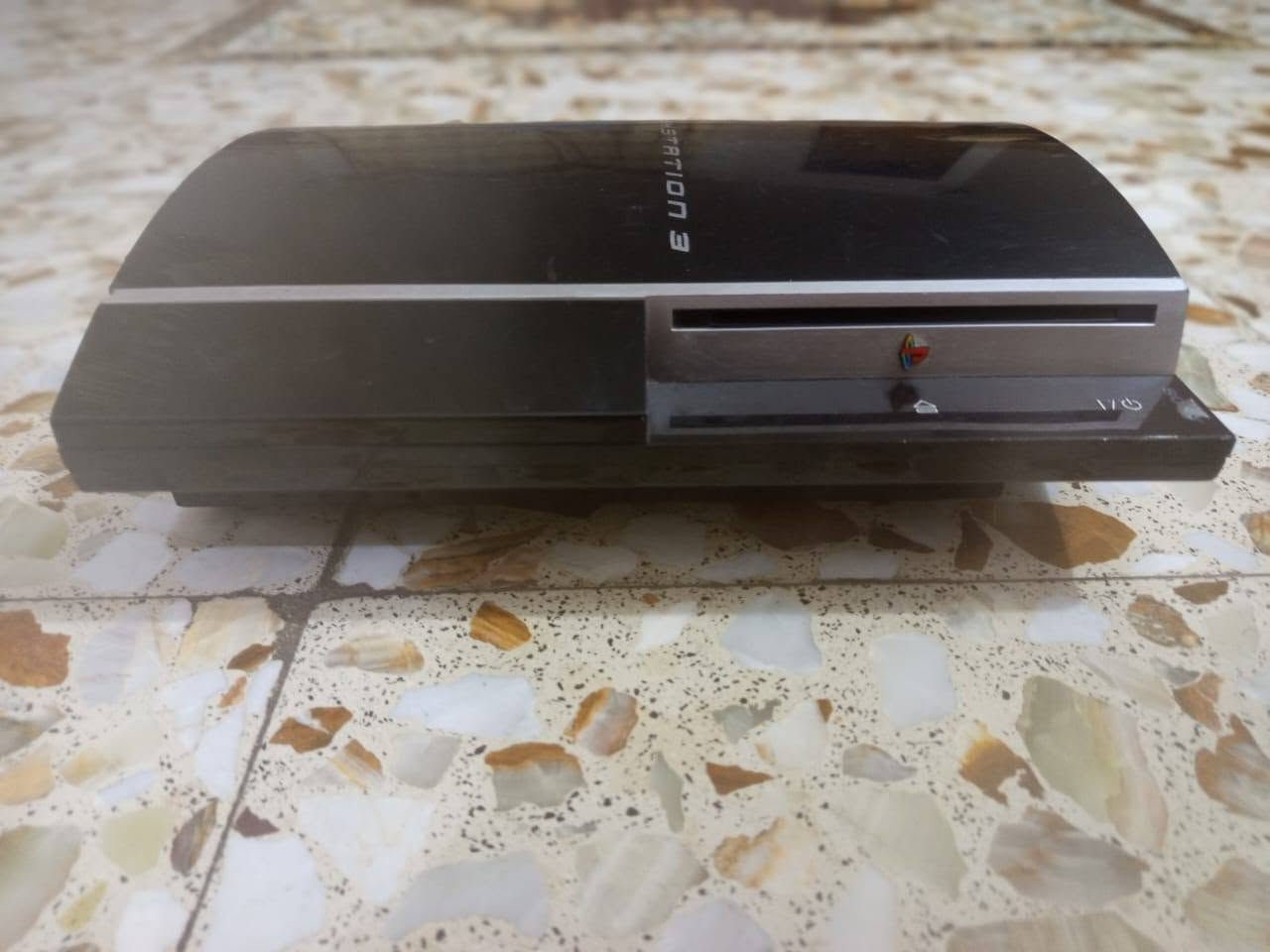 جهاز بلي اخو جديد مستعمل شهر واحد فقط  سعر 120  وبيه مجال  العنوان بابل الحمزة الغربي الحي العسكري  لتواصل عل رقم التالي وبيه واتساب ***********
