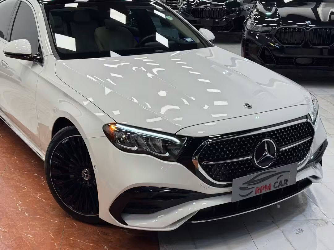 مرسيدس E350 AMG • ٢٠٢٥ • وارد امريكي