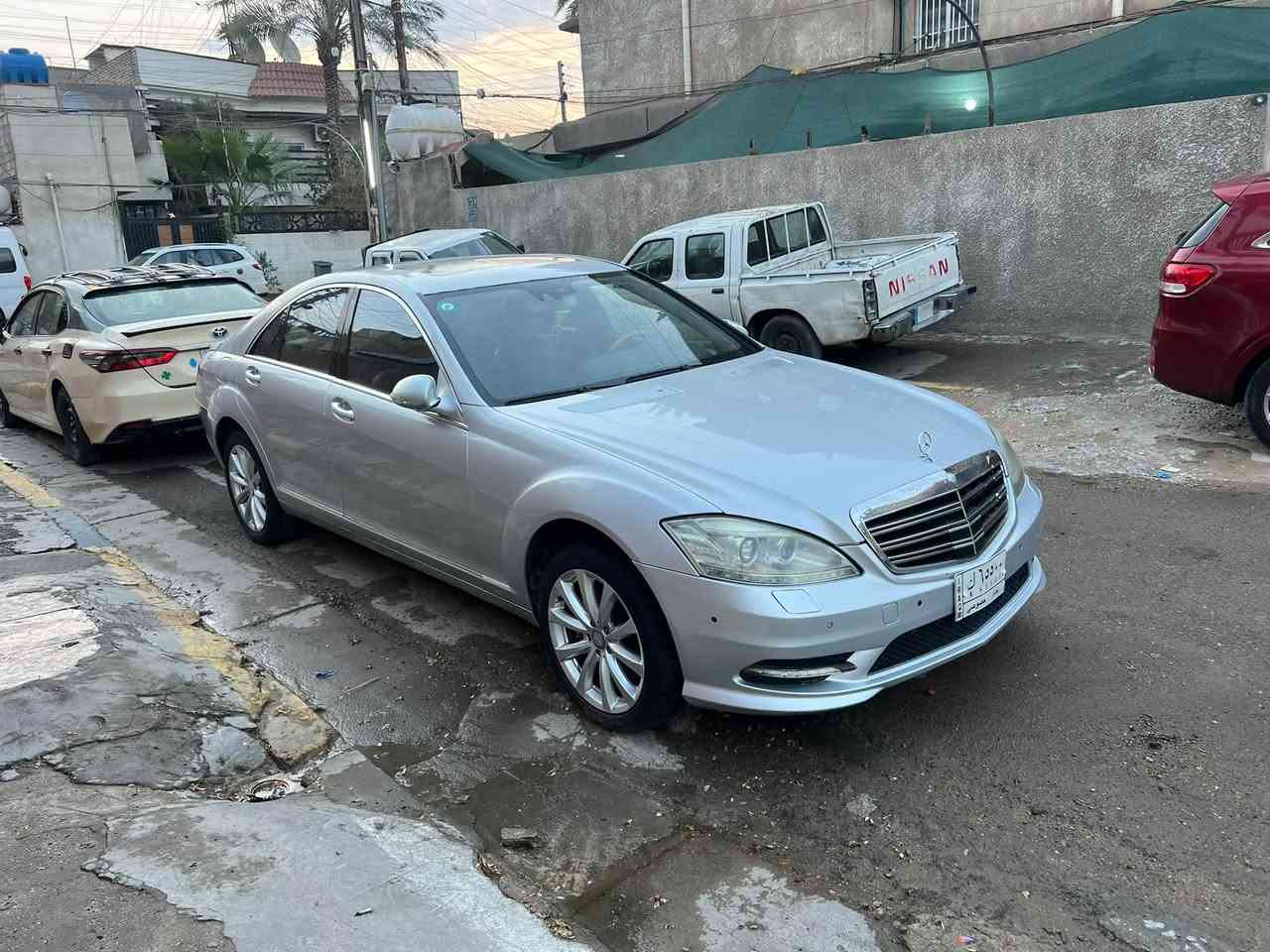 مارسدس  s350 6 سلندر
2006محدث 2013

 فول مواصفات معروف مواصفات ال اس 

باب قصير مو طويل 

مكينه كير وغرفه كله جديد مكفولات 

مابيه اي نقص فقط الناضور اليلي بي خلل 

الباقي كله شغال دبلات هواء شغالات 

كشنات كهرباء بيبان شفط وصندوك هم 

كلشي بلادي كهربائياتهة وضفيرتهة بلادي 

بيه صبغ عله كد شبر بلتكمه وشبرين بل قماره شرررط بدون قطره معجون ولا دكه جاكوج اثرر حرك وصوفرت وصبغته ع ايدي وموجوده صور قبل لصبغ السياره بيه رقم شبه مميز بغداد ب اسمي 

السعر١٧٥ وبيه مجال مكاني بغداد الشعب 

***********
