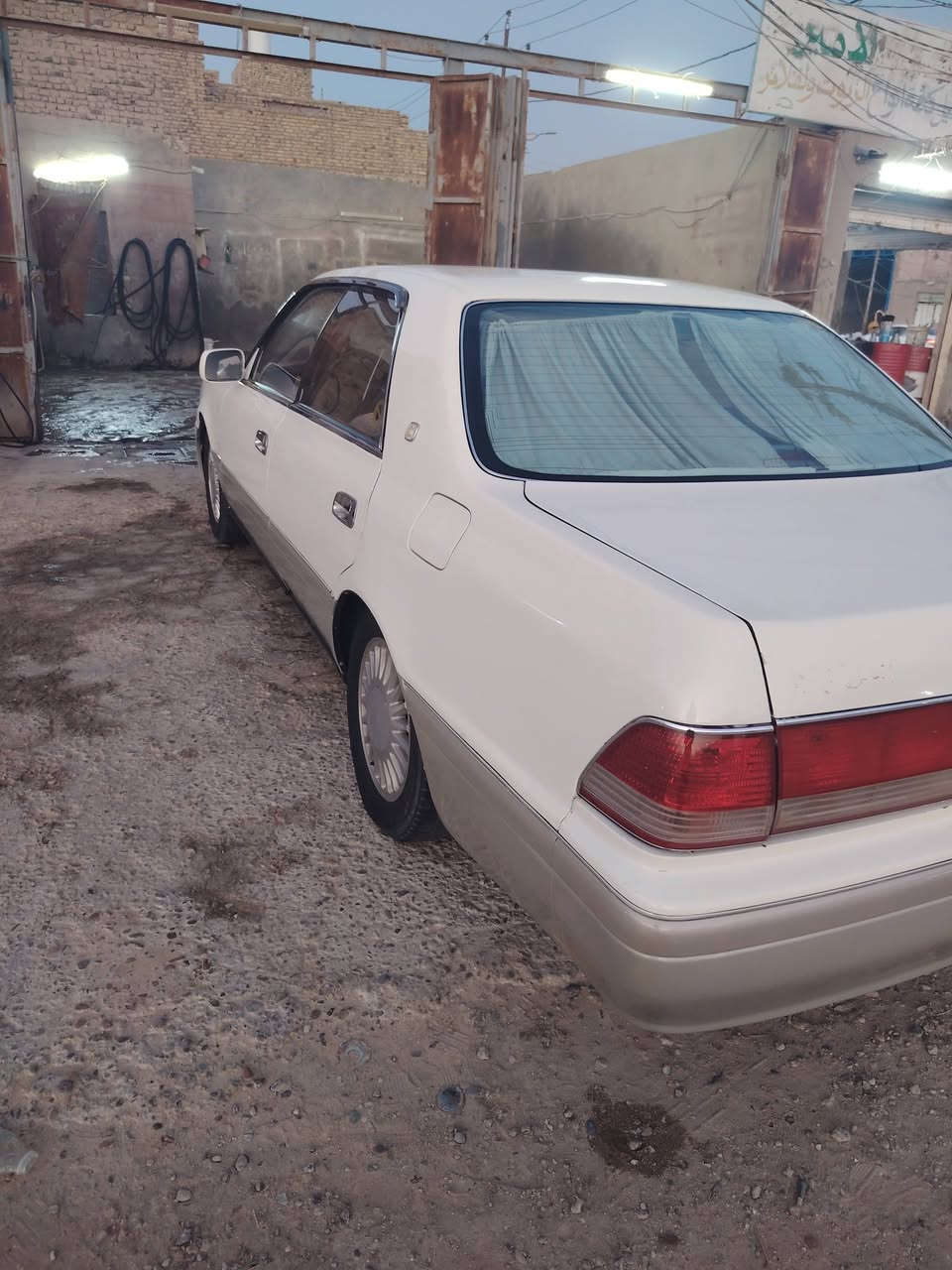 راس ثور انبار 97 انكليزي كفاله كص ونقل جثه ورسميات مكينه وكير جدد غرفه عسليه تخم تاير السعر 90 وبيها مجال الاستفسار اتصل على الرقم ***********
