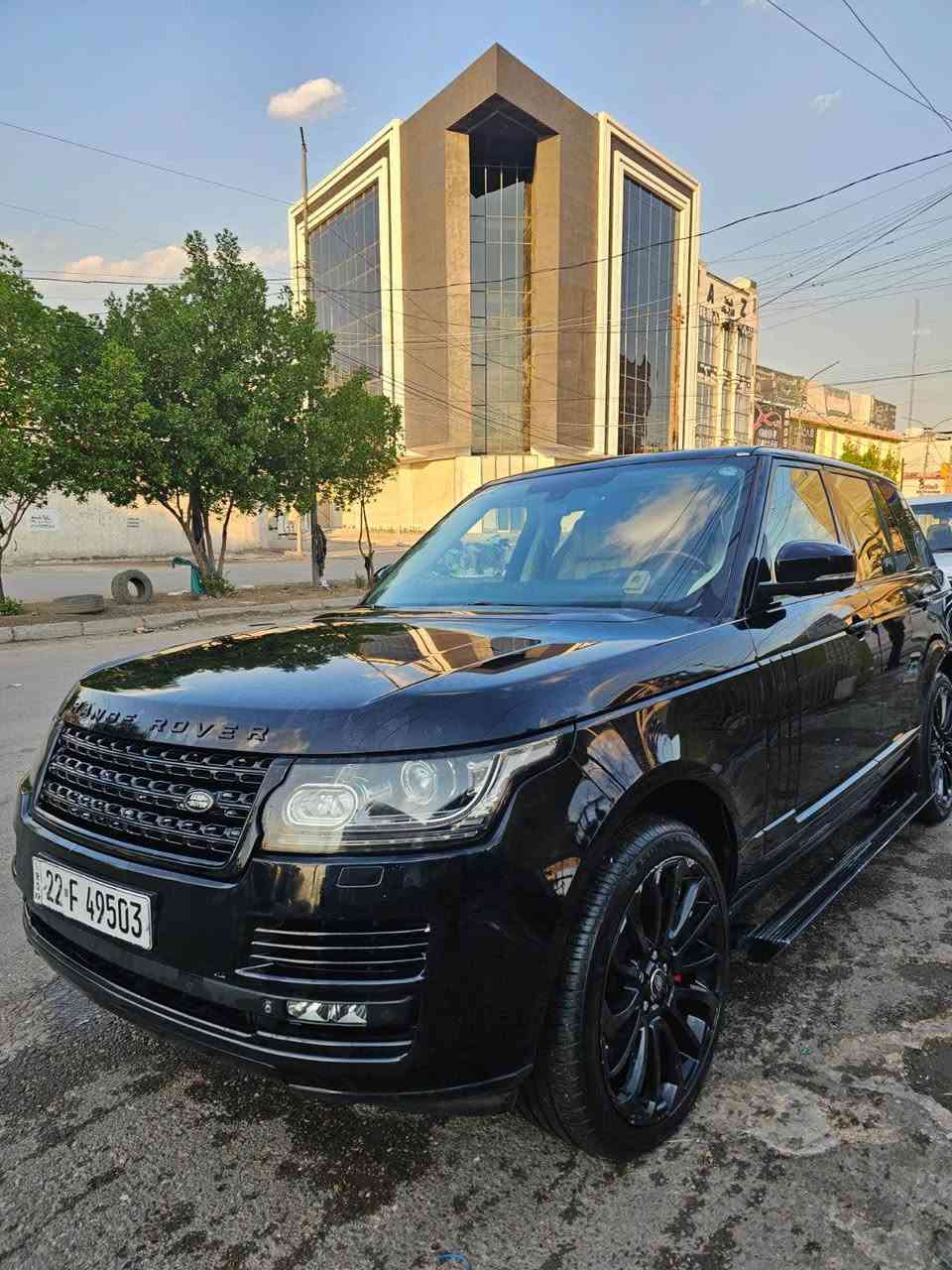 🚘 للبيع رانج روفر فوك 2013 محدث 2017

✨ موديل 2013
🔹 اللون: كحلي
🔹 داخلية: بيجي
📍 مكان السيارة: زيونة

السيارة نظيفة وحلوة وجاهزة للمعاينة.

📞 للاستفسار والتواصل:
*********** بغداد, العراق
