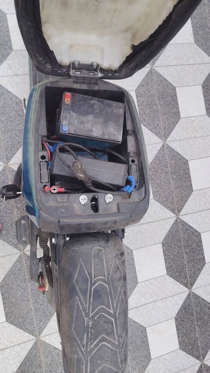 دراجه شحن R9 • نضيفه • تبديل بطاريات