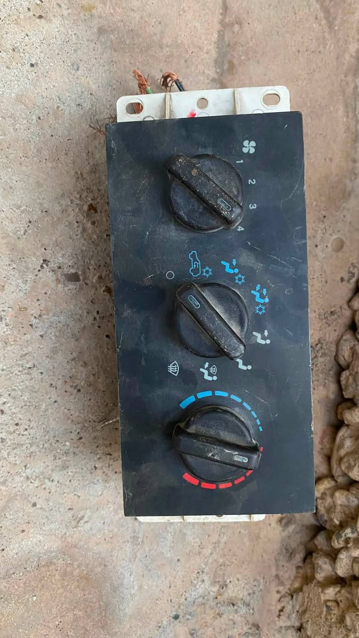 ادوات جيب شيروكي
***********
