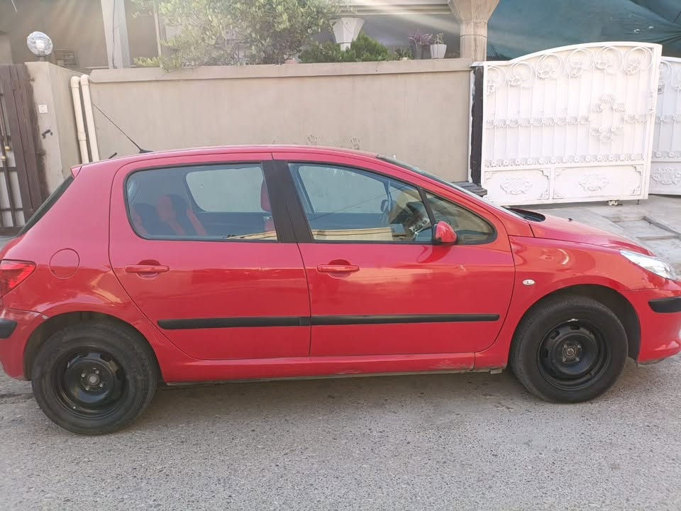 بيجو ٢٠٠٦ صورة سونار موجود كير محرك نضيف   *********** سعر ٦٦ بيها مجال
