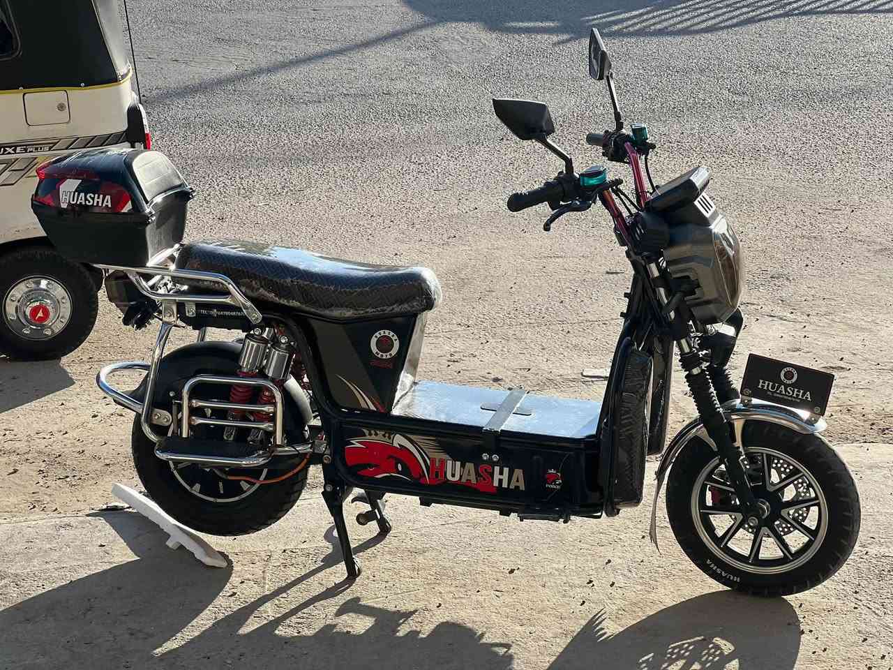 ماطور هيوشه موديل 24  (6)باتري تخم بطاريات جديد اخو الجديد مثل ماموضح بصوره سعره 550 بي مجال للشراي فقط(***********)
