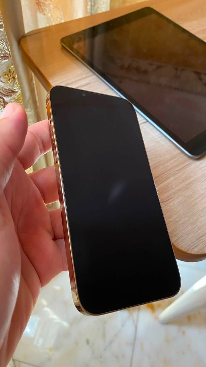 Phone 13 Pro Max للبيع
بطاريه 85% مستبدله اصلايه
    Nano-SIM
الجهز نضيف ذاكره256
وا فيس ايدي ما متوقف
كلشي ما بدل بي فقط بطاريه
السعر 525 $
الموقع النجف لأشرف 
لتواصل خاص ***********
