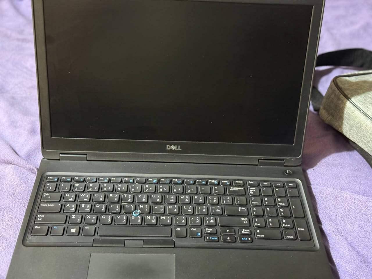 السلام عليكم لابتوب للبيع 
Dell Latitude 5591  لابتوب

المواصفات:
Intel Core i5-8400H :المعالج •
• الذاكرة العشوائية (12 :(RAM جيجابايت
• مساحة التخزين: 256 جيجابايت SSD
NVIDIA :كرت الشاشة •
GeForce MX130
شاشه لمس
السعر 350 العنوان.. بغداد 
 *********** متواجد واتساب واتصال
