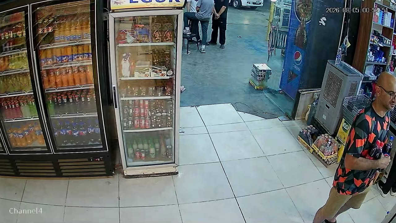 التألق هو قرار داخلي قبل أن يكون نتيجة. هو ذلك البريق الذي يرافق خطواتك، ويجعل حضورك لا يُنسى، تم نصب وربط 16 كامرات مراقبه نوع Dahua بدقة 5mp في احدى الماركتات وكان توزيع الاماكن حسب طلب الزبون حصرا
وان شاء الله القادم اجمل وافضل.... 
للاستفسار الاتصال على الارقام التالية
*********** م. اسامة ***********. العقابي
https://www.facebook.com/القبس-للديكورات-وكامرات-المراقبة-101845971499779/
التألق هو قرار داخلي قبل أن يكون نتيجة. هو ذلك البريق الذي يرافق خطواتك، ويجعل حضورك لا يُنسى، تم نصب وربط 16 كامرات مراقبه نوع Dahua بدقة 5mp في احدى الماركتات وكان توزيع الاماكن حسب طلب الزبون حصرا
