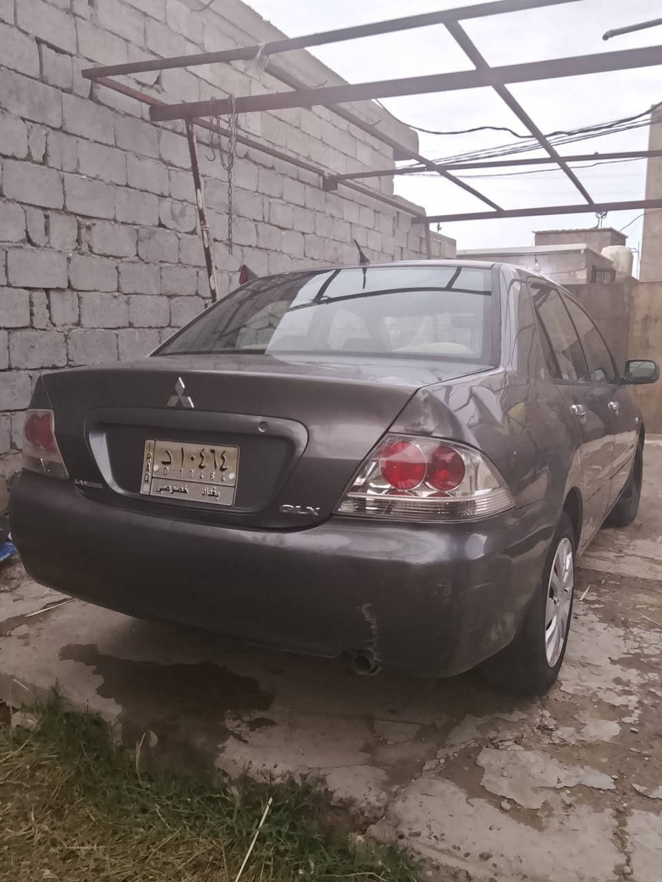 السلام عليكم لانسر للبيع موديل ٢٠١٠ مكفوله من ضربه وصبغ بيها ٣قطع كلير فقط بدون صبغ محرك جديد شاده صدر جديد تبريد ثلج مكاني الدوره البعيثه عارضها ٧٤ وبيها مجال اتصل ودلل*********** بي واتساب
