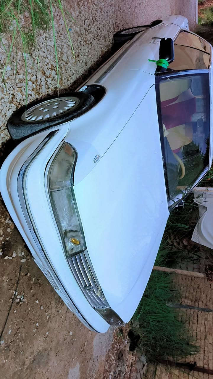 مارك عظم مكفولة من الگص والنقل والاصوليات بس بيه بخار السعر ٣٥ عنوان نجف ناحية القادسيه موبايل ***********
