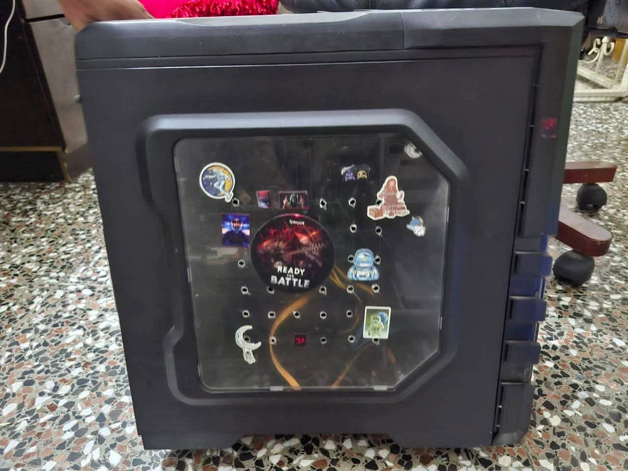 اعادة نشر بسبب واحد طايح حضه
مواصفات 
Cpu: i5 4570
Gpu: Rx580 8Gb
Ram: 16Gb 2x8 ddr3
Ssd 128gb lexar 
Psu: 500w coolermaster
Usb3.0 front
السعر 300 الف بس كيس
