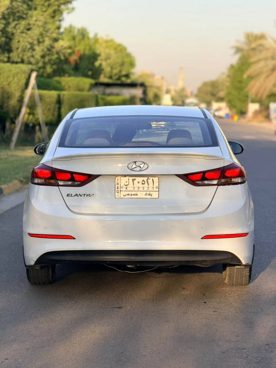 للبيع النتره
خليجي 
موديل ١٨ 
ماشيه ٩٠ الف
فول السياره فتحه 
السياره فقط ربع من البنيد صبغ الباقي كفاله 
مكان السياره بغداد حي جامعه 
رقم الهاتف ***********
السعر ١٢٧
