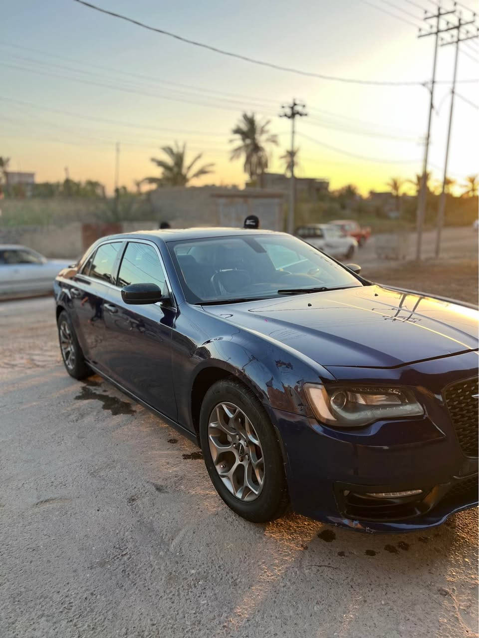 اوباما كرايسلر c300 للبيع 20 اصل 17 تحويل ثاني يوم محرك وكير جدد تخم تايرات حدادية جديد تبريد ثلج راديتر هيمي ماكو اي حماوة ماناقصهه شي فقط ترتيبات بسيطة حادثهه بنيد وجاملغ وبيهه بابين كلير من امريكا باب السايق والصدر 
سعرهه 145 وبيهه مجال للشراي 
للاستفسار *********** المدينة, البصرة

