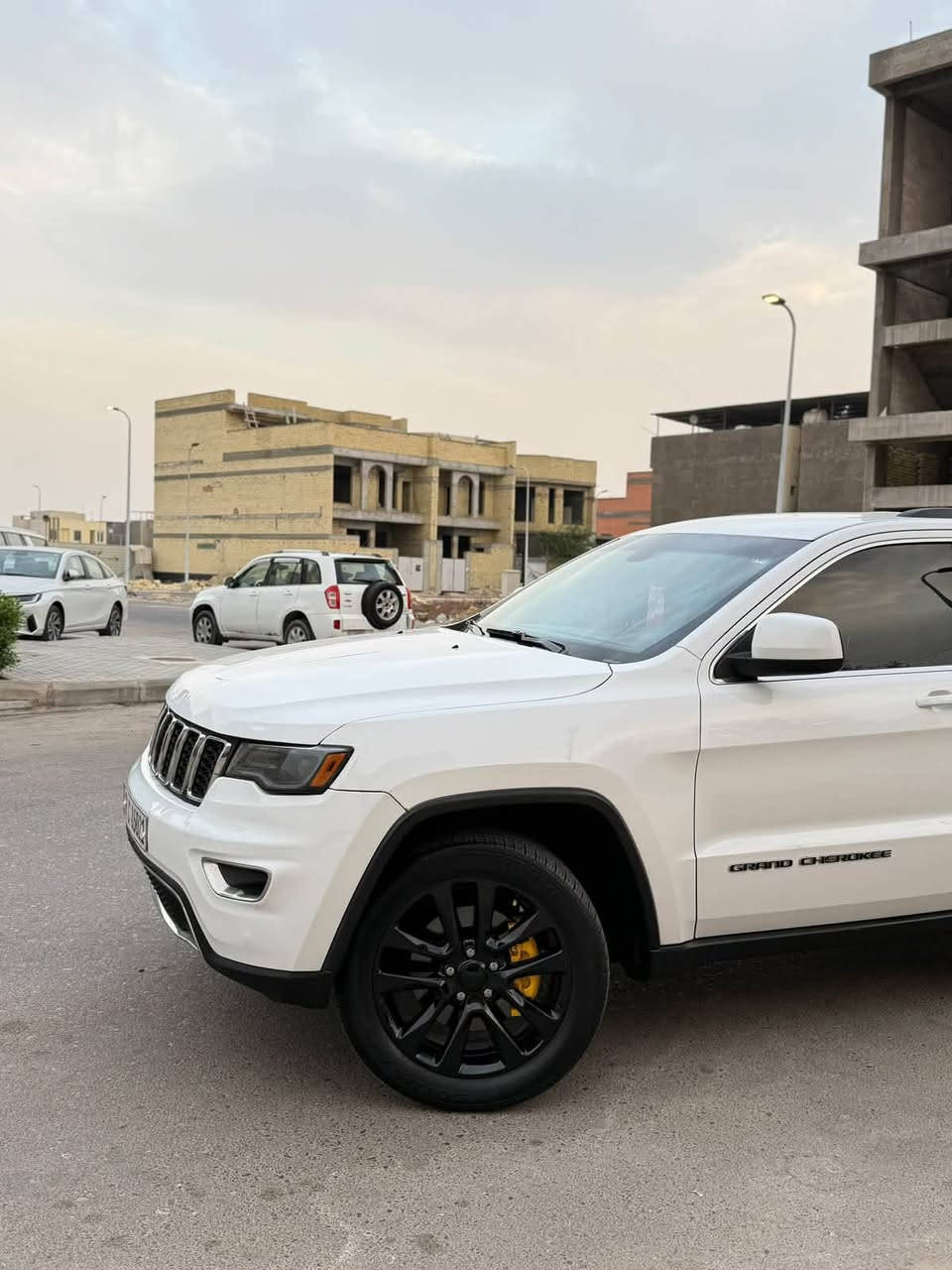 ٢٠٢١ • ٦ سلندر • بدون دواخل