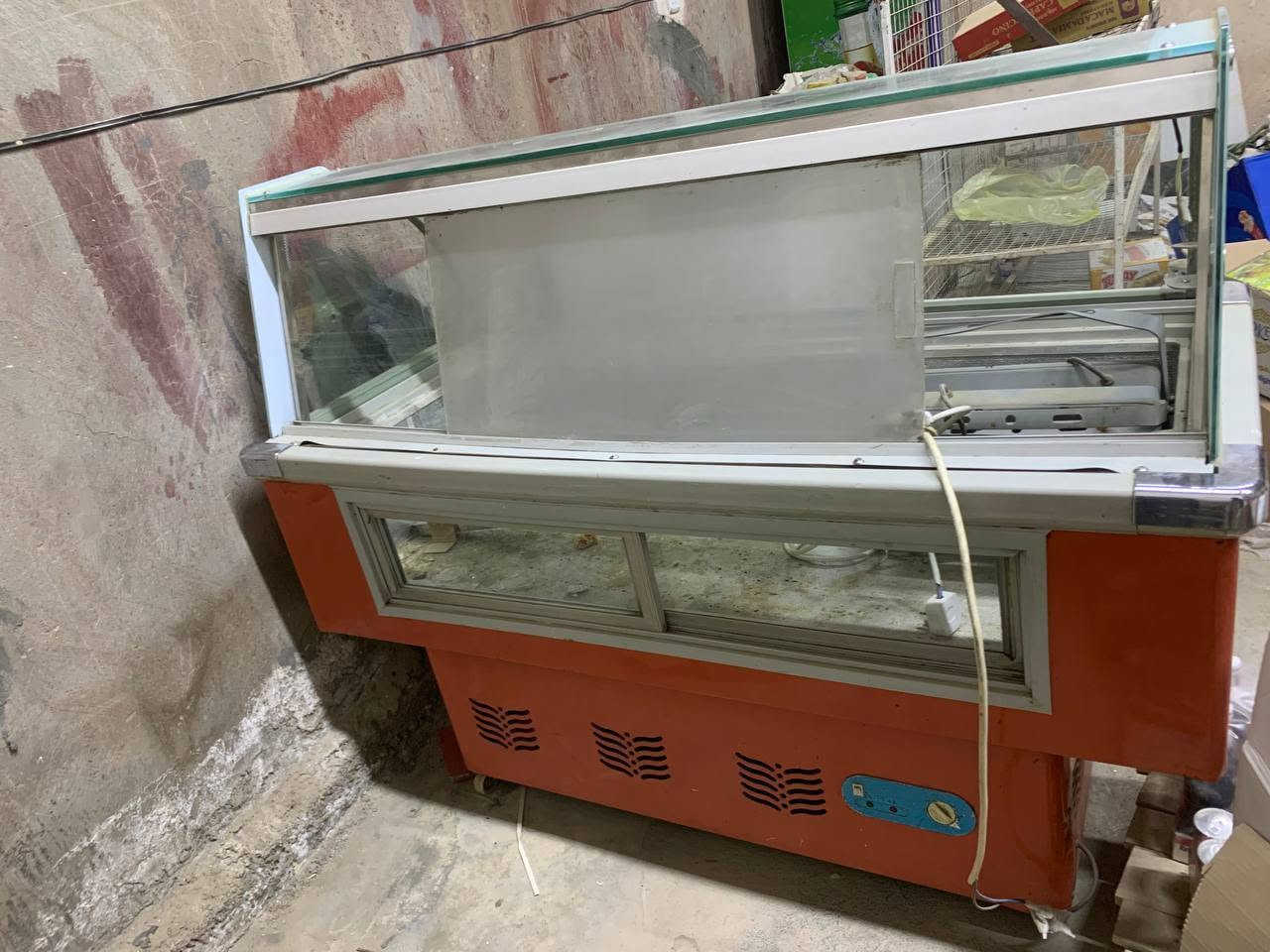 بغداد الطارمية • عارضة كيك • تحتاج موتور