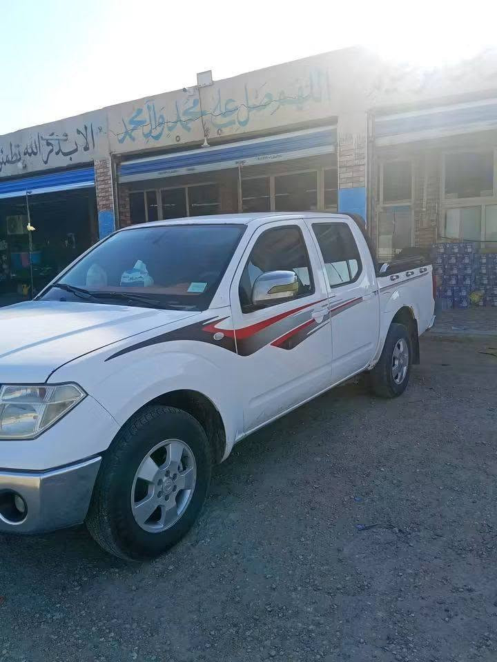 السلام عليكم نيفارا للبيع موديل 2011 مكفول عام سعر95 وبيها مجال سياره جاهزه اي نقص ما ابيها المكان الناصريه قضاء رفاعي/ نتواجد على الفيس/***********/***********//////كير عادي
