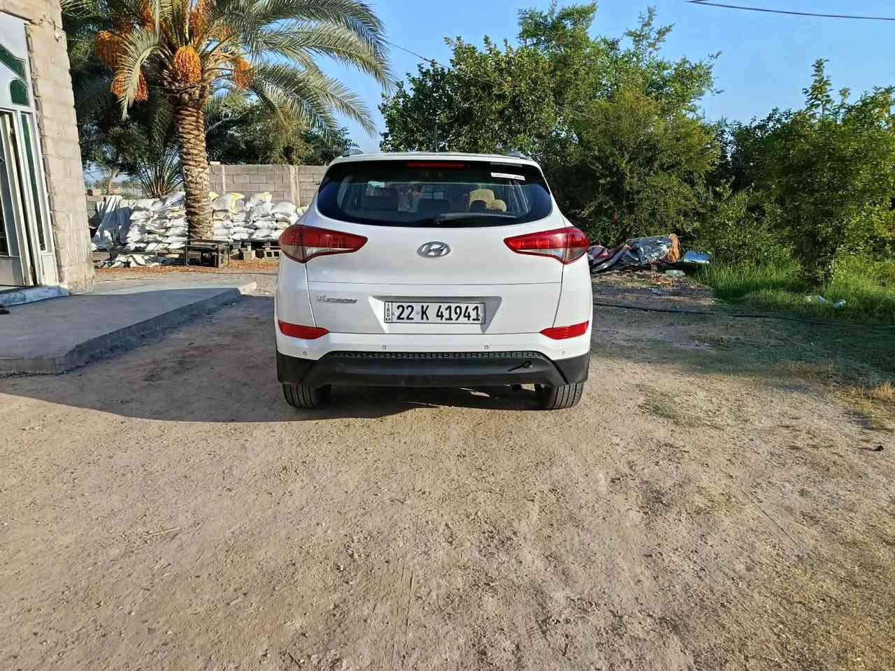 توسان 2017 خليجي مكفوله كفاله عامه
من الصبغ والتبديل

كير محرك على وضع الشركه 

ماشيه 145 الف 

رقم اربيل تحويل او وكاله 

سونار مرفق بل المنشور 

بيه شخط بسيط بل الباب موضح بل الصوره 

السعر 173 بيه مجال بسيط 

مكان السياره الأنبار عامريه الفلوجه 

الرقم ***********
