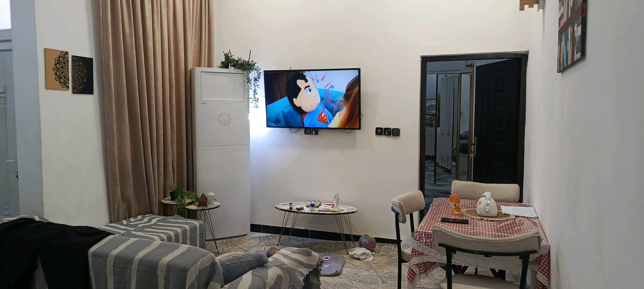 بيت للبيع او مراوس بعقوبه خلف قاعه ڤينوس للاعراس 100 متر 
بي إقرار حكم طابق واحد مع بيتونه 
120,000,000
قابل للتفاوض 
للاتصال واتساب فقط