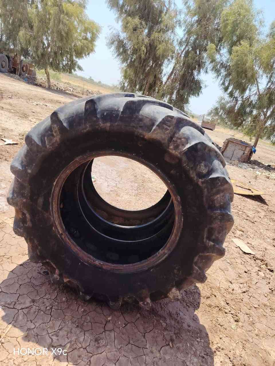 سلام عليكم للبيع تيرات***********
