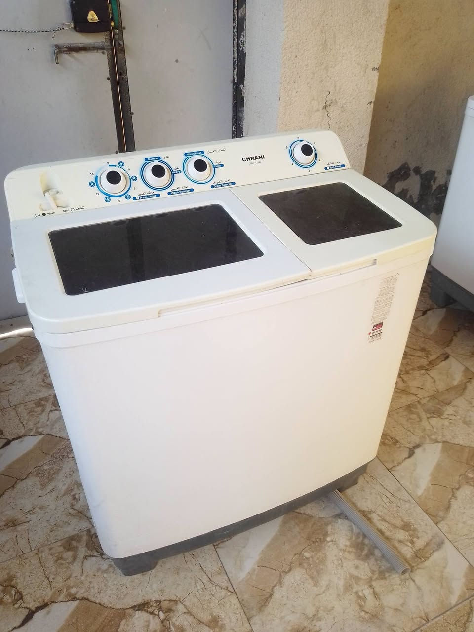 غسالات للبيع شرط الشغل وشرط الغسل والتنشيف كلش نظيفات عدنه خدمة توصيل مكاني بصره حيانيه شارع الطاگ اخوان ما عندي مجال ارد على التعليقات رقمي بي واتساب واني حاضر للأستفسار ***********
