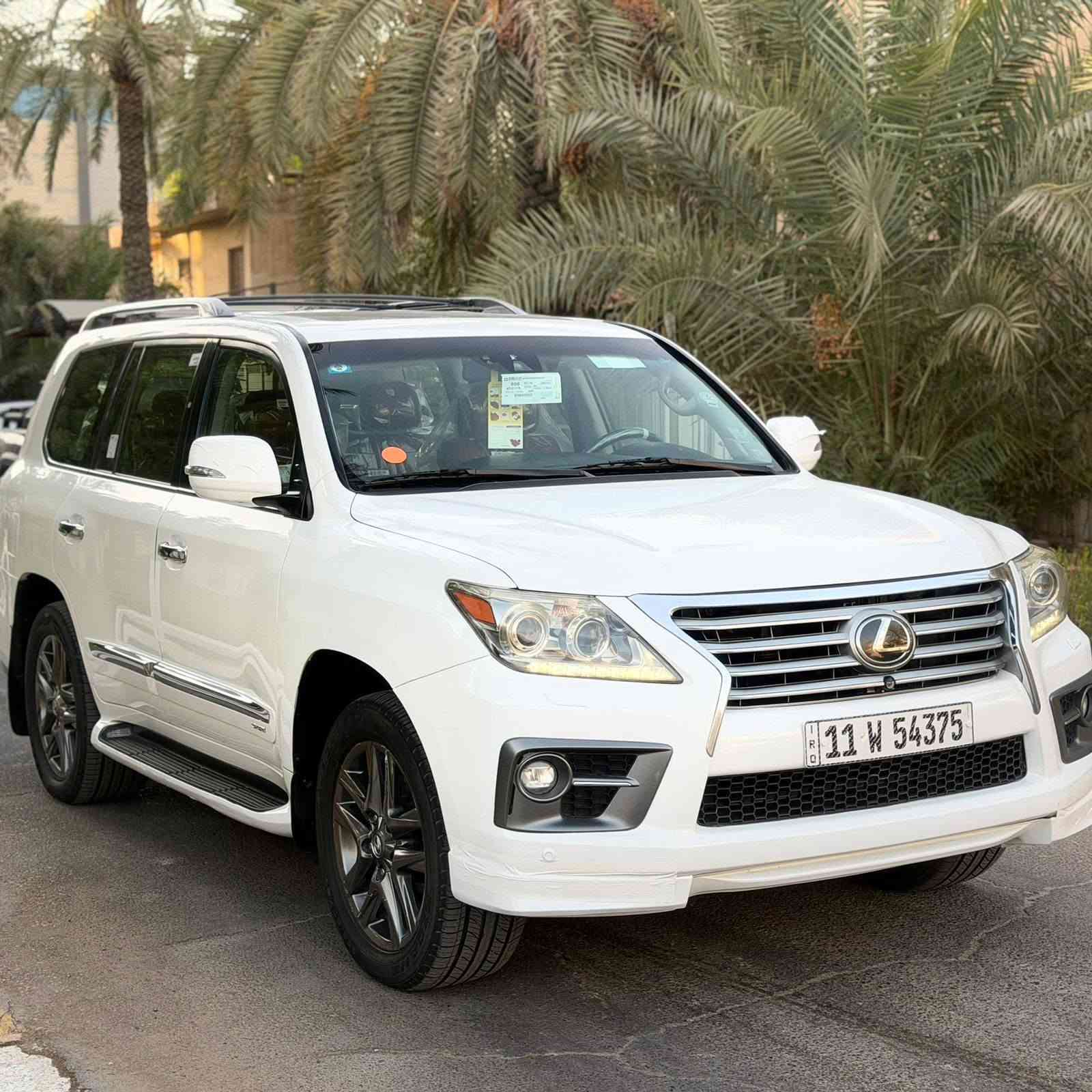 سلام عليكم  للبيع لكزز 👌🏻V8 5700.موديل 2014 كير مكينه كفاله دواخله كلش حلوه
. الموصفات
لكزز بريم اصل فول الفول 

5 بصمات. 

جنطه كهرباء

/5700/8سلندر

مري شفط برمونت 

مري قلابه 

سستم كامل صوت 

جميع الكشنات كهرباء 

تشغيل بعد 

زنون ممتحرك. 

لد امامي 

ستيرن ذاكره 

كشن ذاكره 

جميع الكشنات كهرباء 

كشنات تدفئه تبريد 

جكات تصعد وتنزل 

سلايت 

تحكم ستيرن 

ثلاجه 

رقم بغداد تحويل ثاني يوم

وباقاي الموصفات المعروفه لسياره بيهه صبغ 3قطع فقط بدون دواخل

السعر 310

مكان السياره بغداد  زيونه

***********  اتصال
