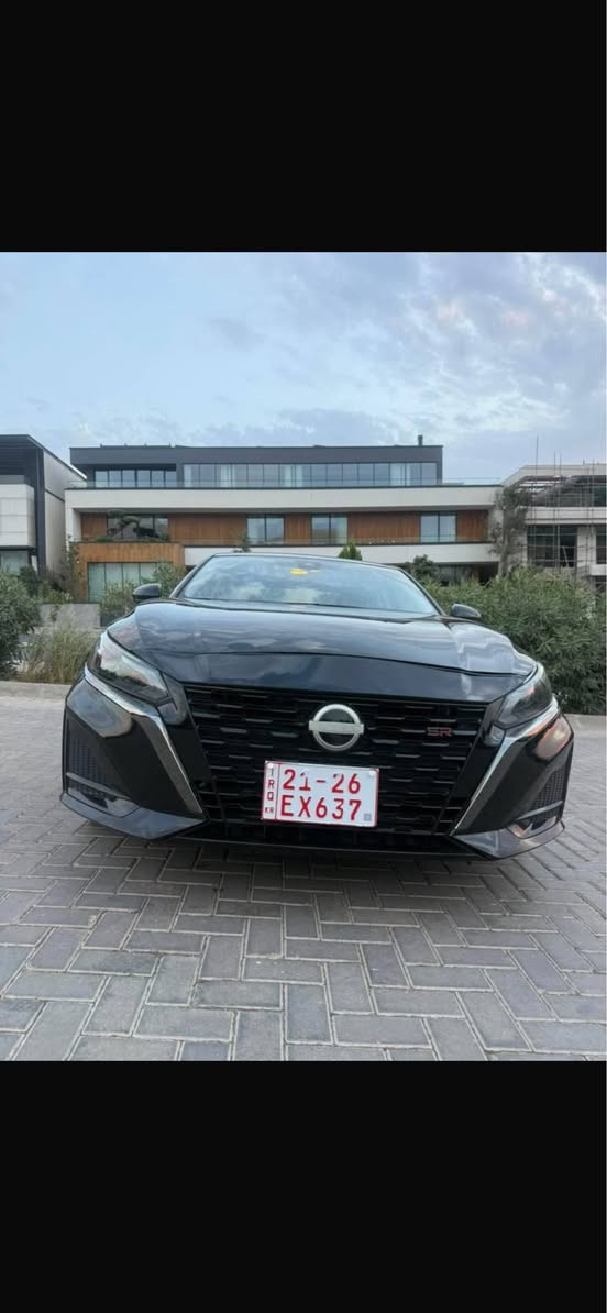 ئالتیما ٢٠٢٥ 
تەنها یەک پارچەی بۆیاخە چاملغی پێشەوەی سەکن

11000KM ڕۆشتوە
سەیارەکە زۆر تازە و جوانە 
چرکەی تیا نیە مواسەفاتی SR  بێ سڵاید 
حسابکە سەیارەکە سفرە 
سەیارەکە ژمارە کاتیە و ٢ مانگ و ١٠ ڕۆژی تیا ماوە 

دەعمە کەی جوانە و ناوی نەگرتوە ئێرباگیش بەس سوکان و شان تەقیوە 

تێل:/*********** السليمانية, العراق
