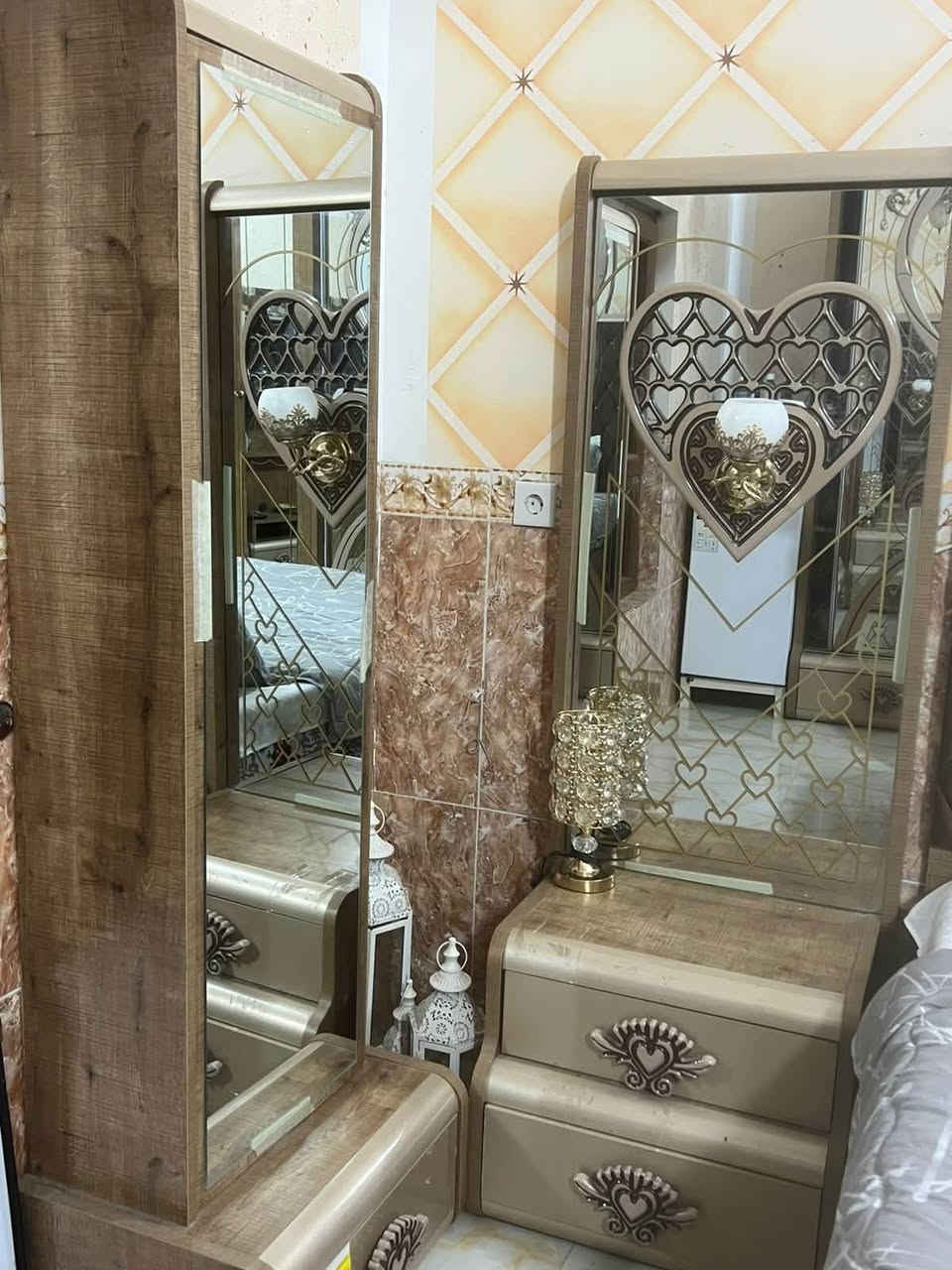 سلام عليكم غرفة نوم للبيع 
مكان تازه رقم ***********
